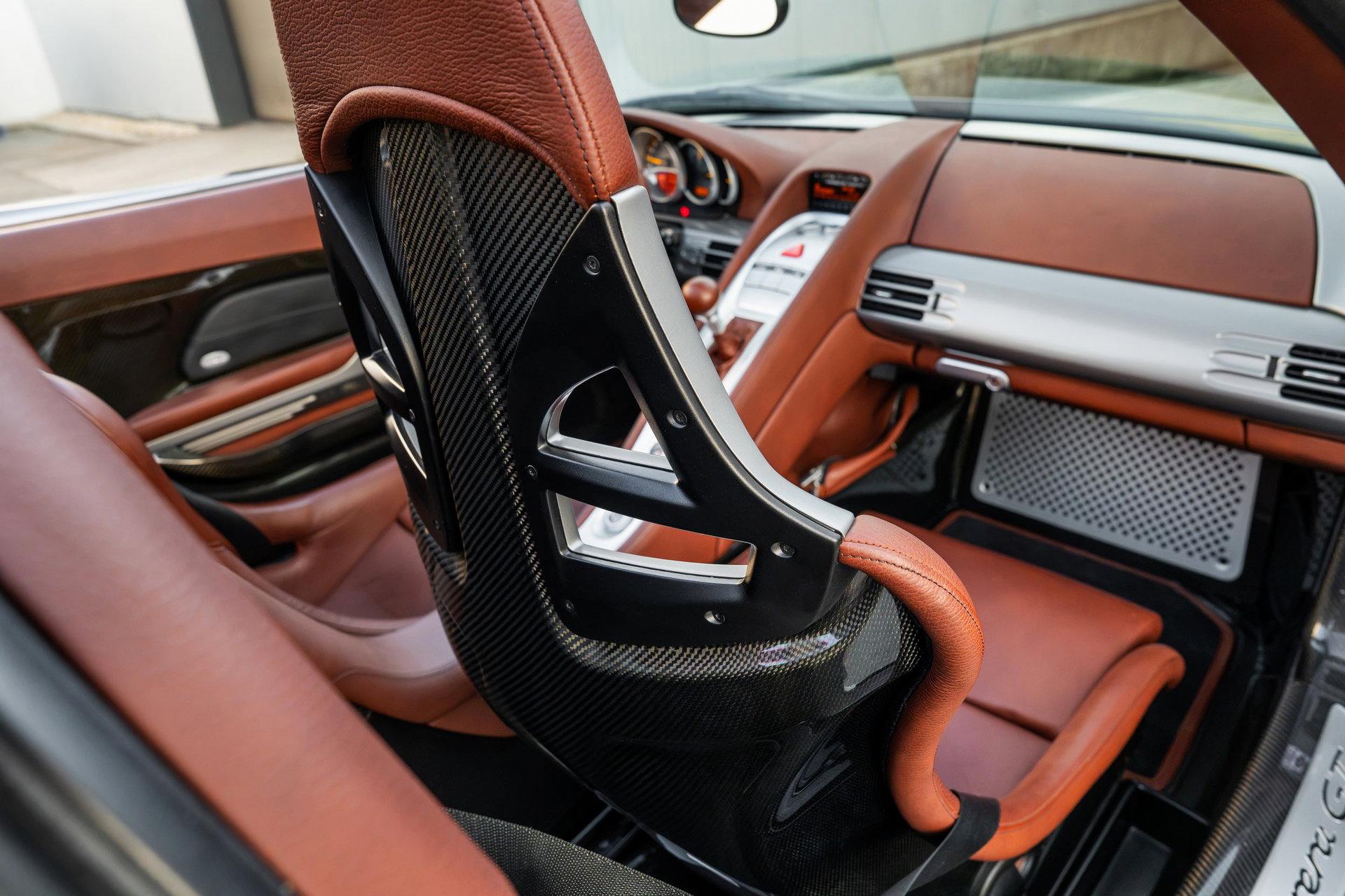 Porsche Carrera GT
