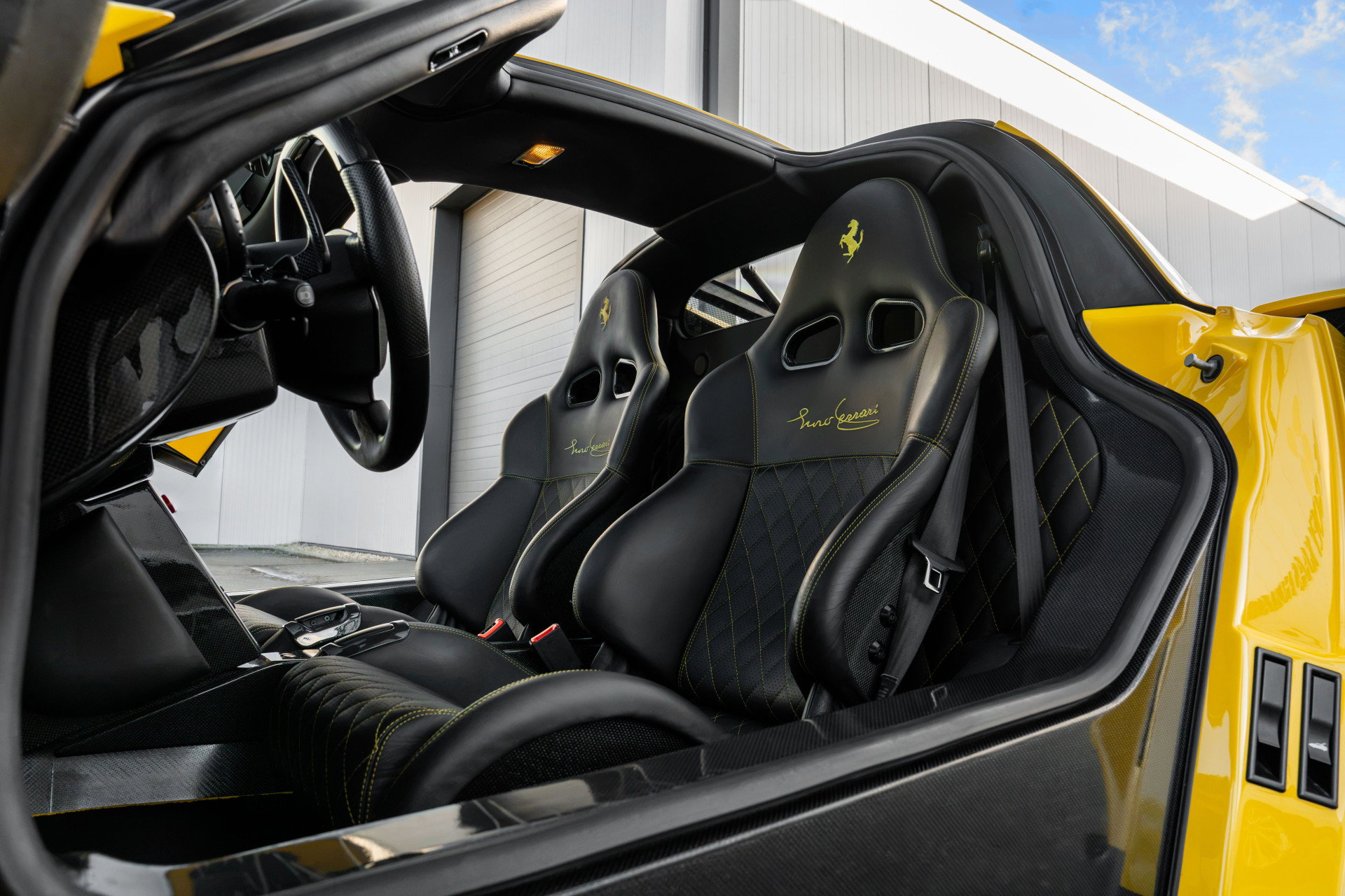 Ferrari Enzo