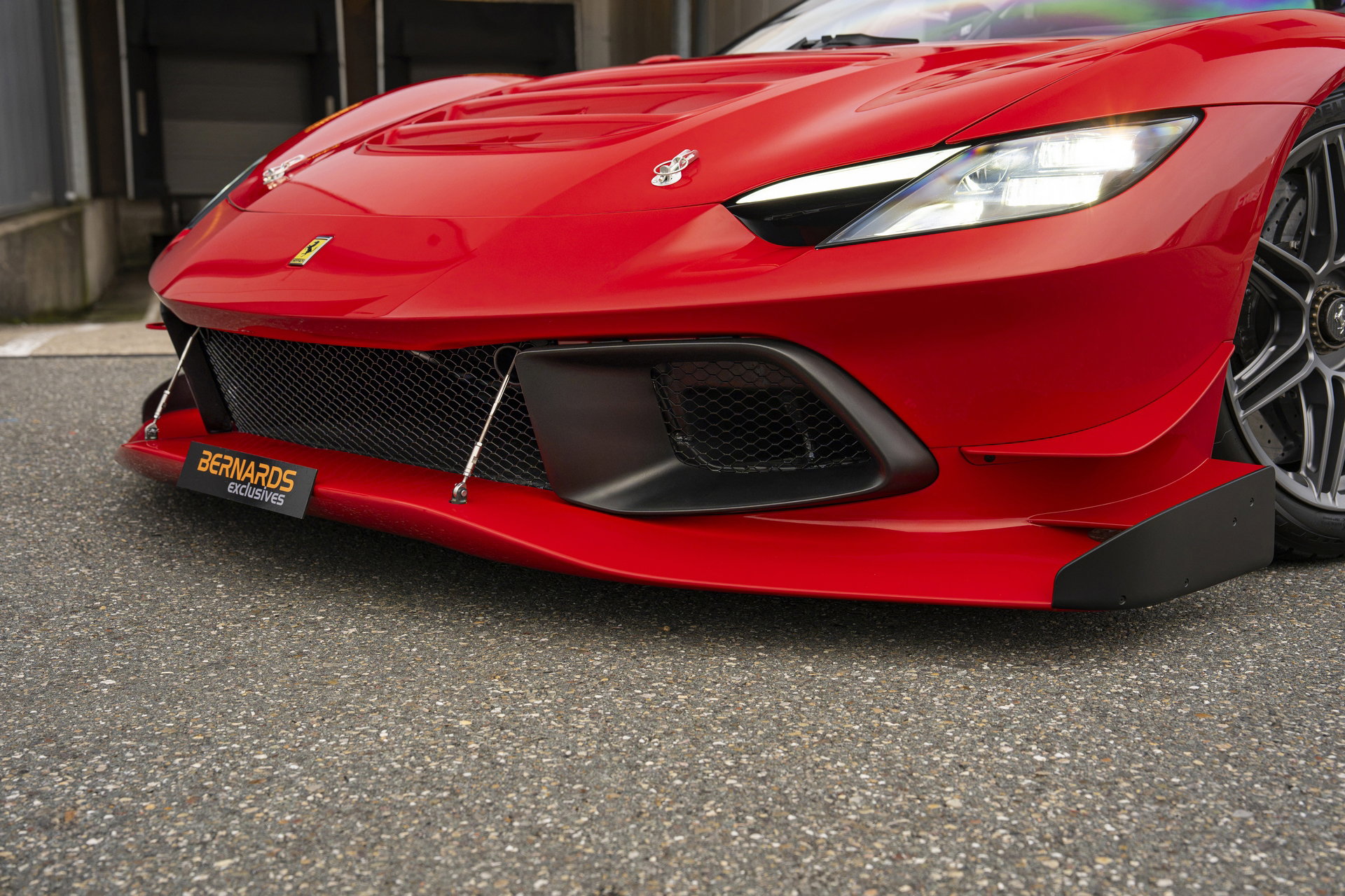 Ferrari 296 Challenge