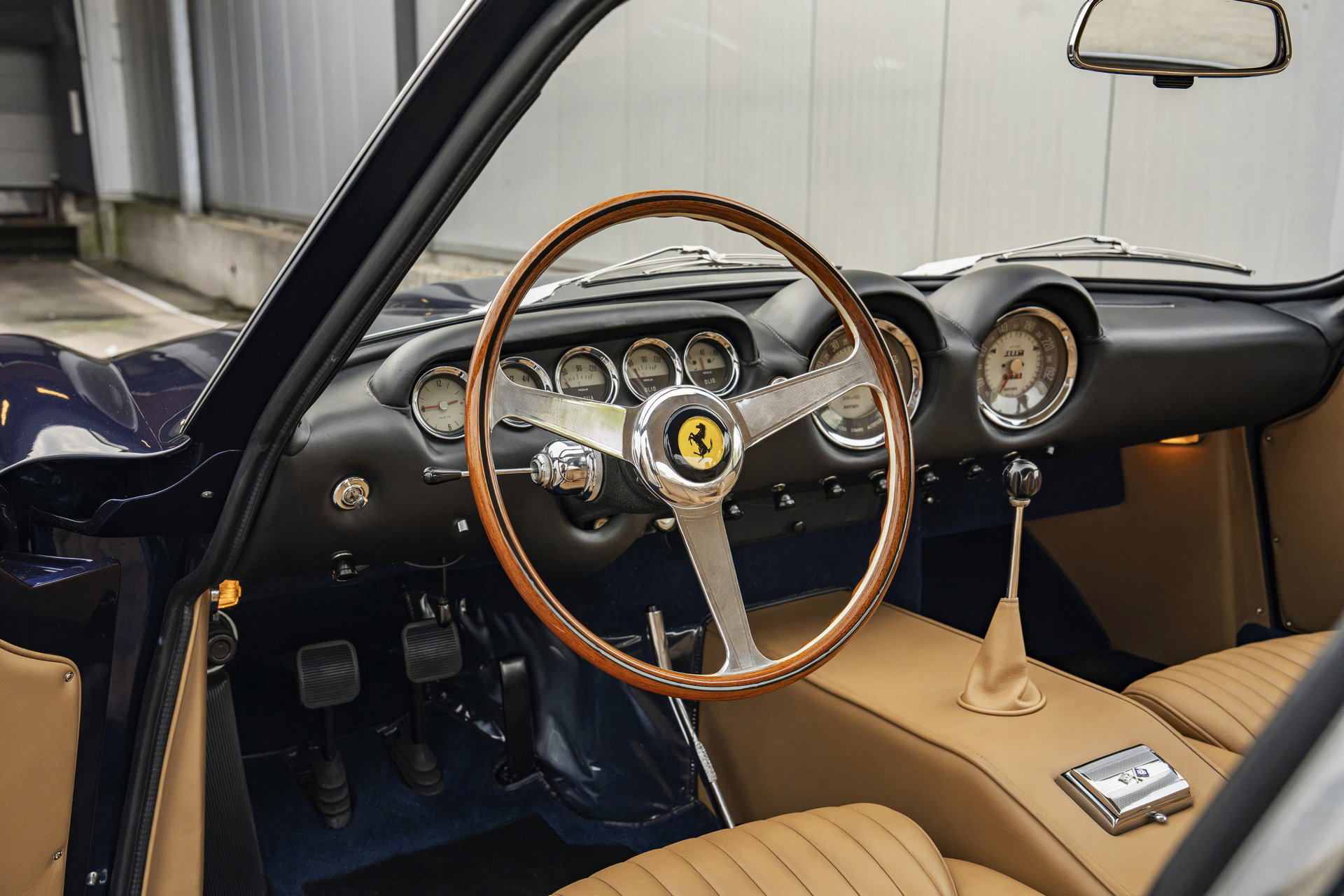 Ferrari 250 GT Lusso