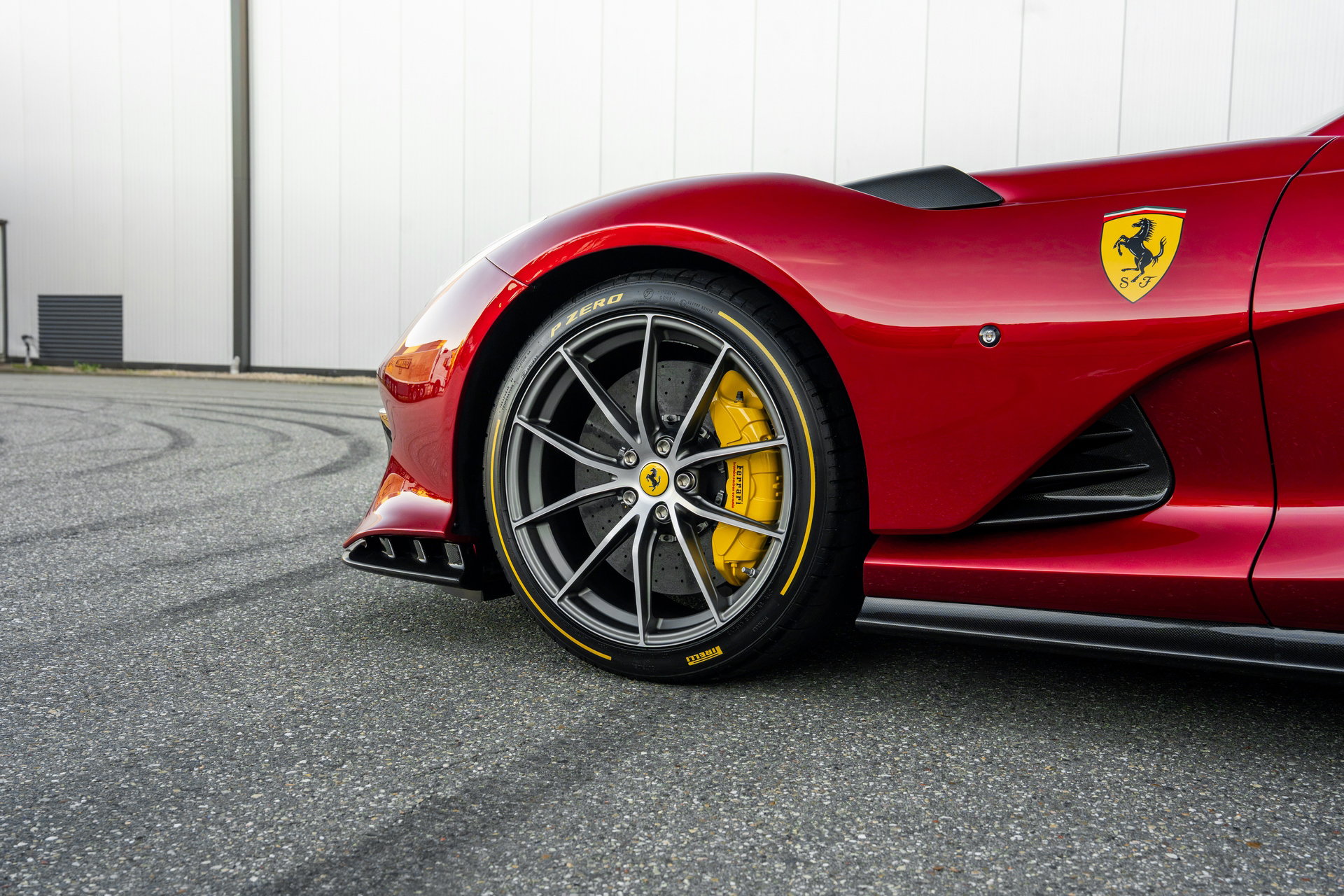 Ferrari 812 Competizione