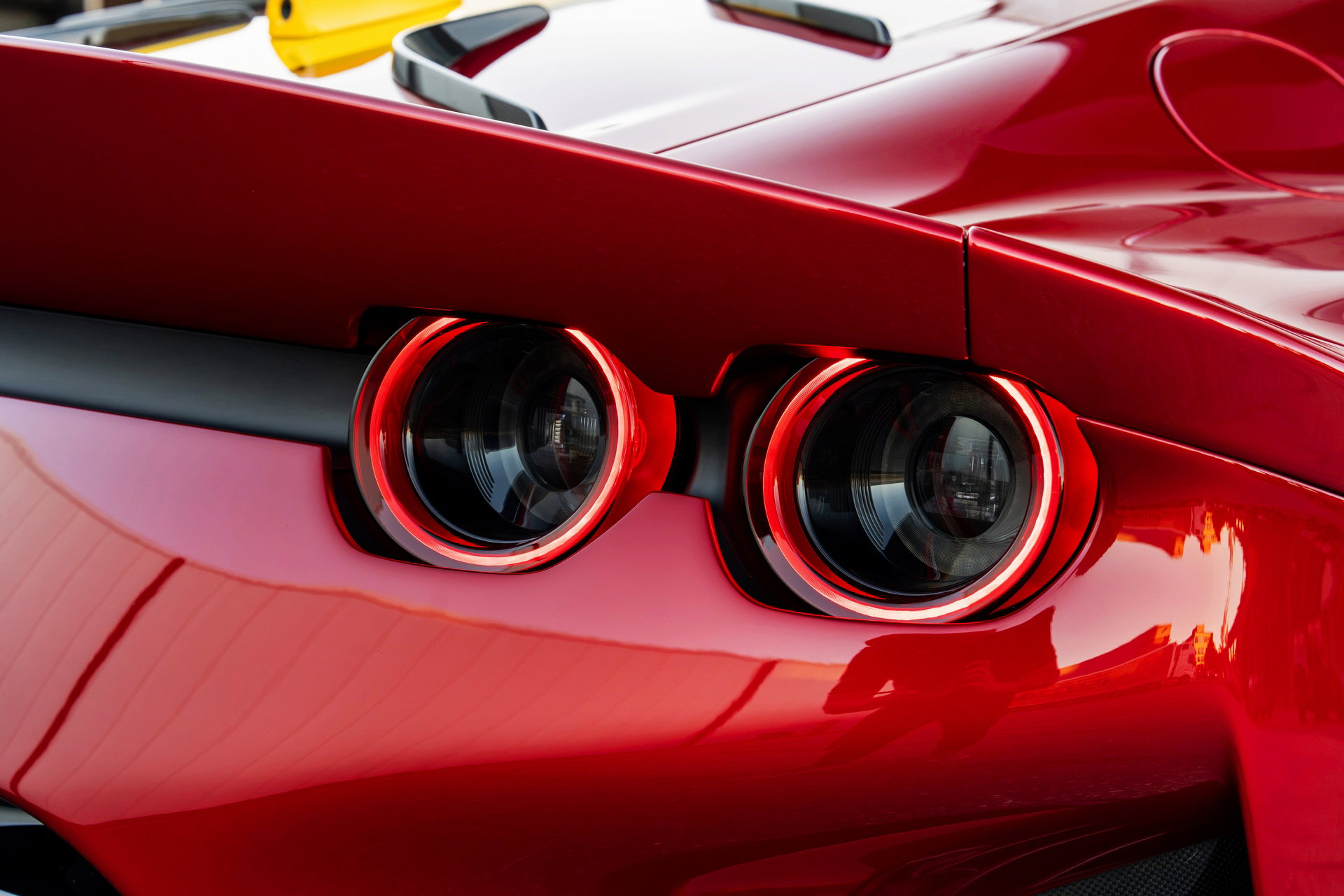 Ferrari 812 Competizione