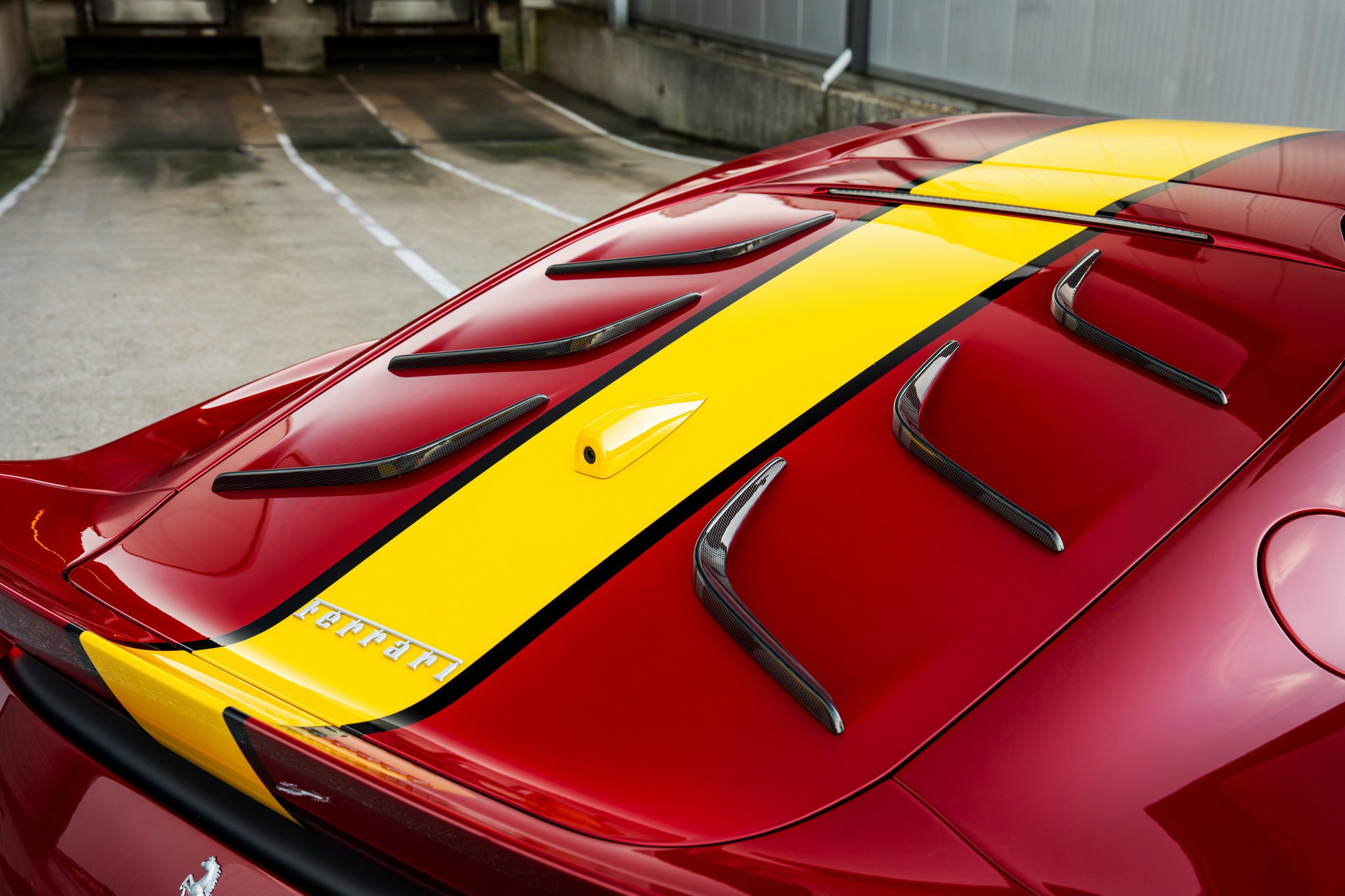 Ferrari 812 Competizione