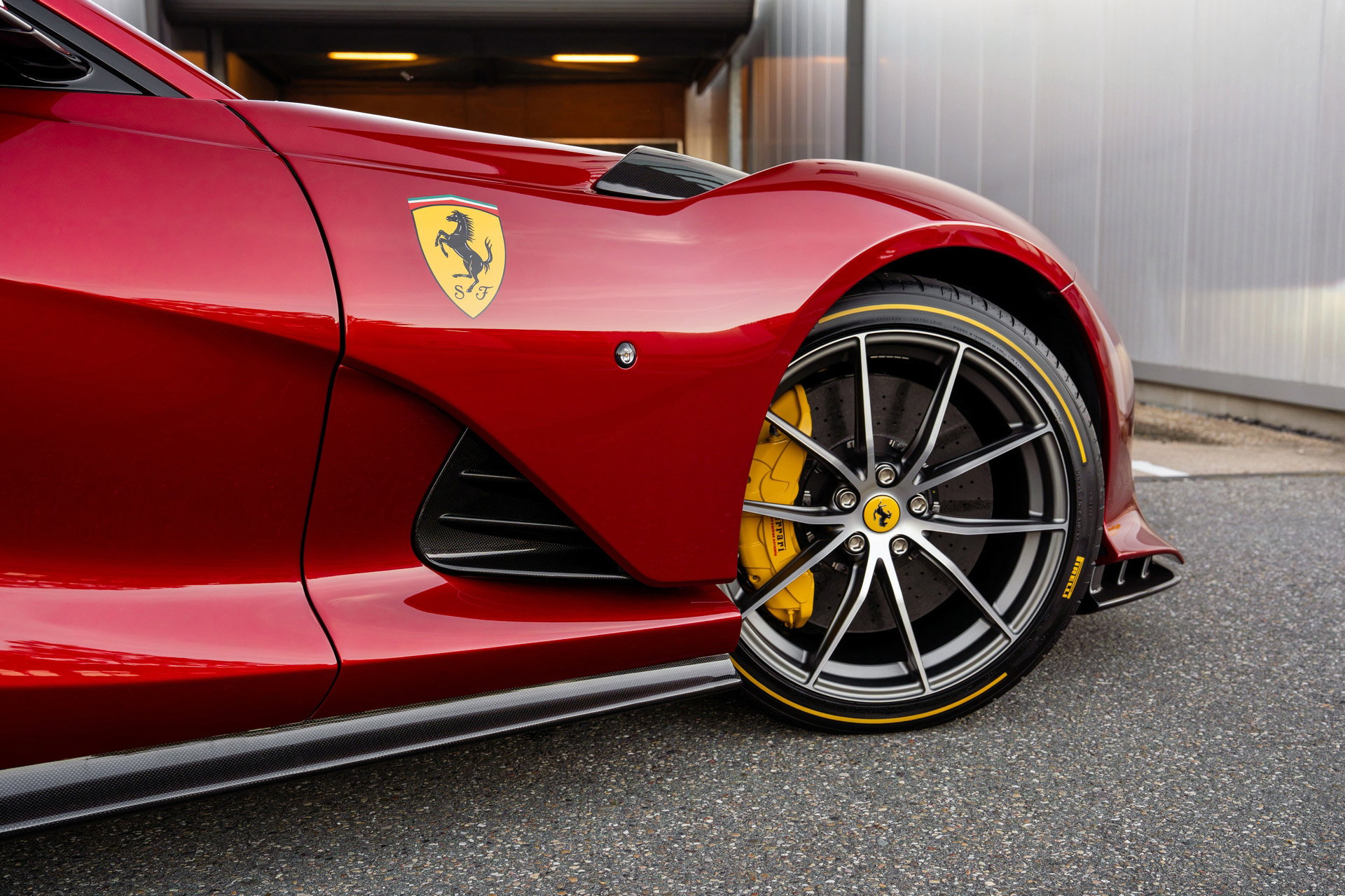 Ferrari 812 Competizione