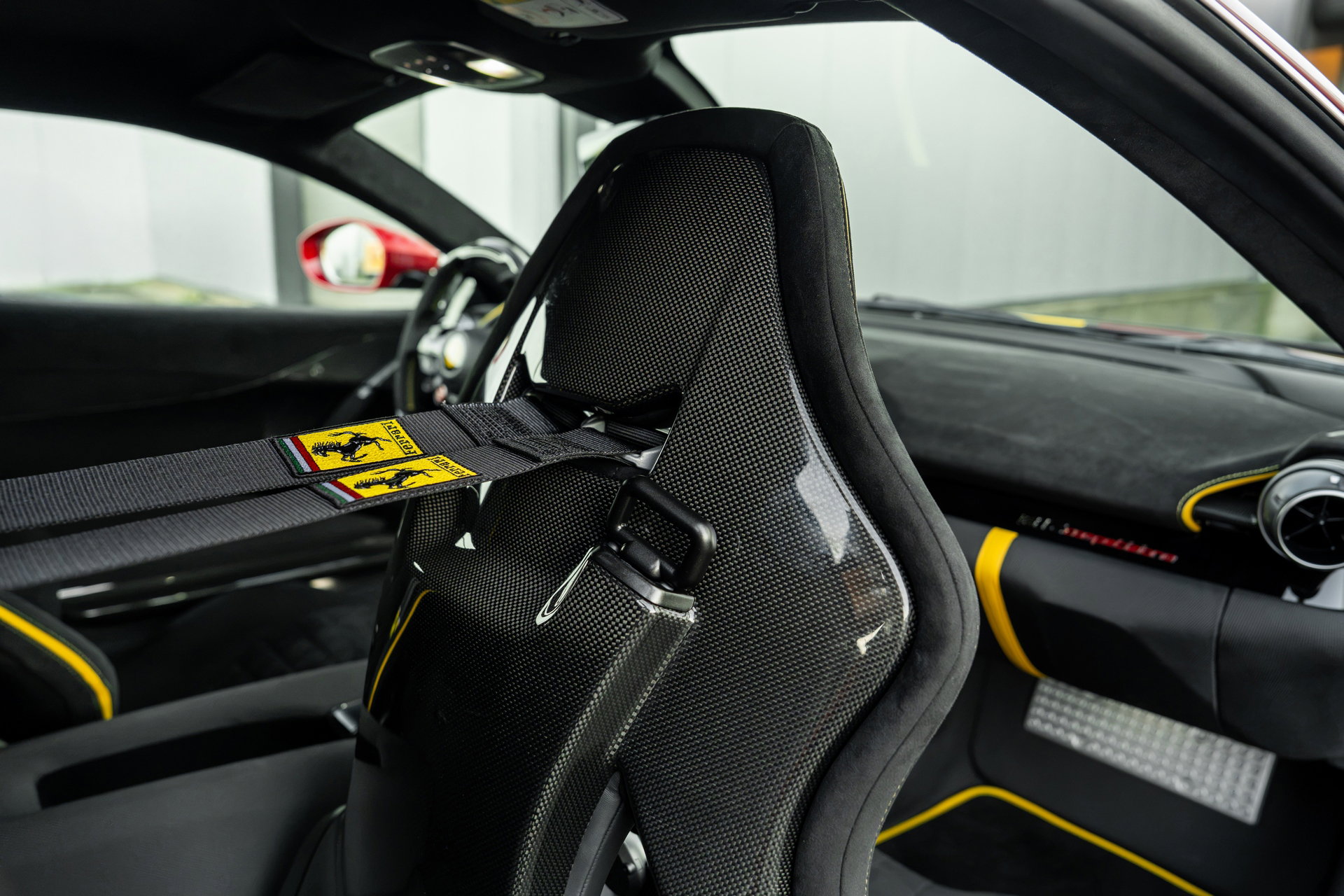 Ferrari 812 Competizione