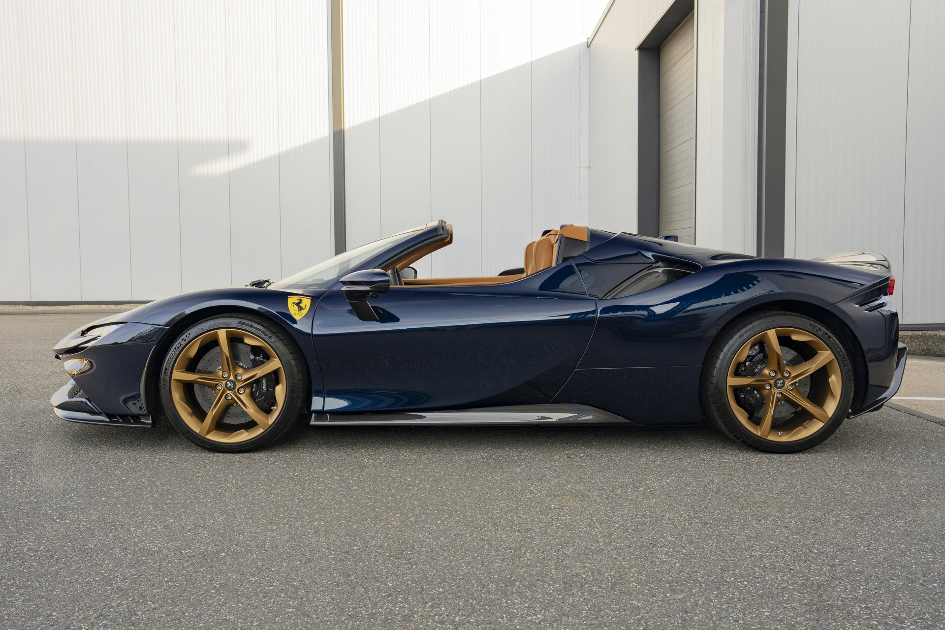Ferrari SF90 Spider