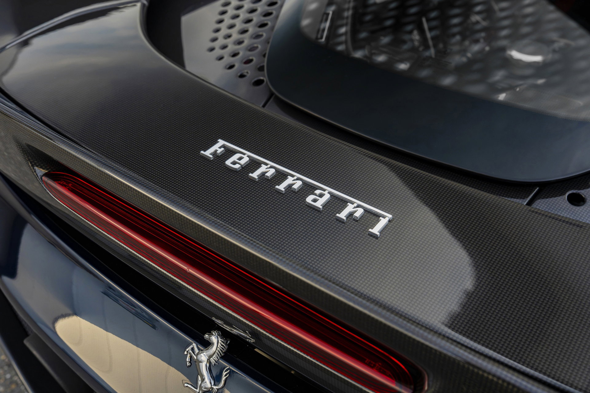 Ferrari SF90 Spider