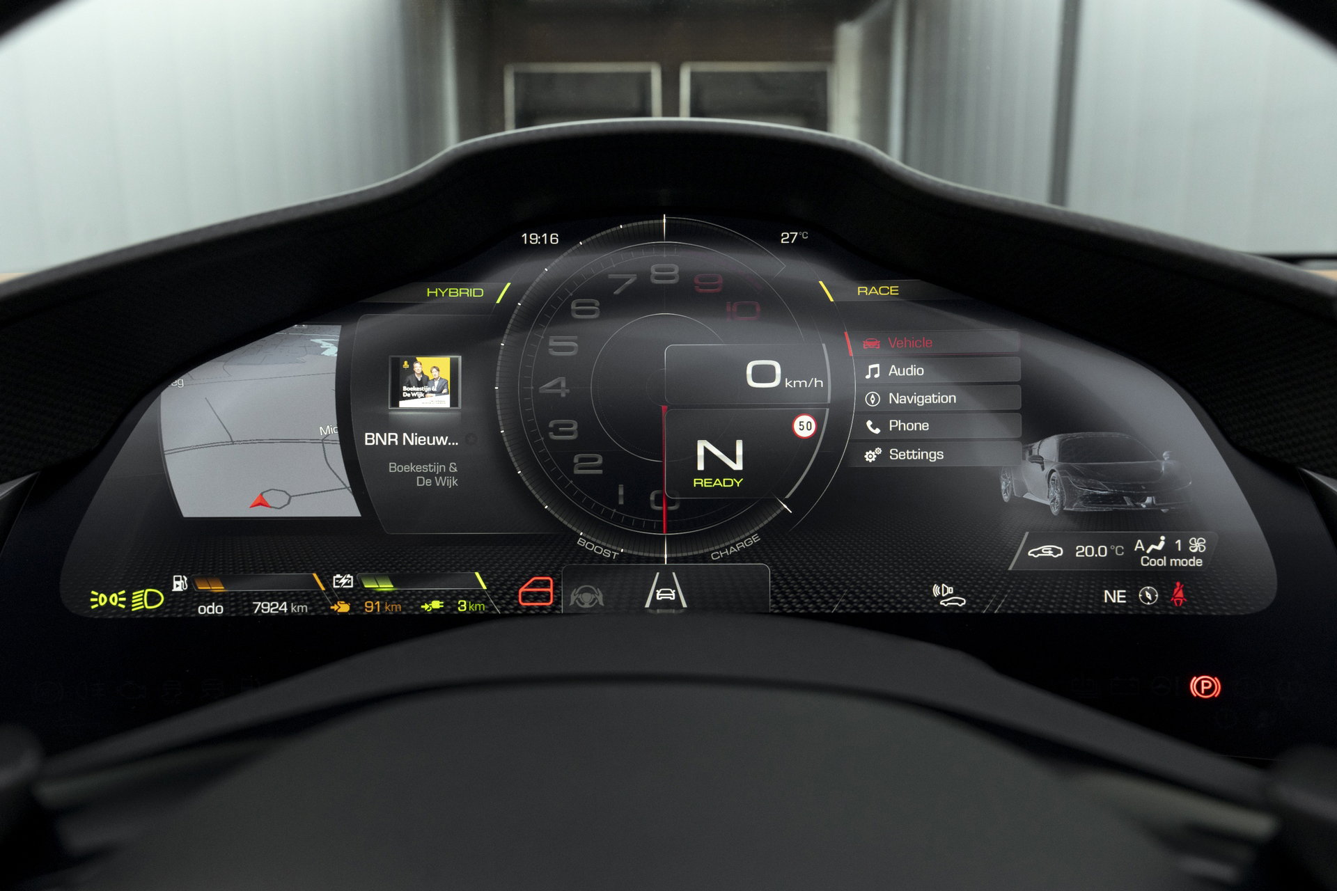 Ferrari SF90 Spider