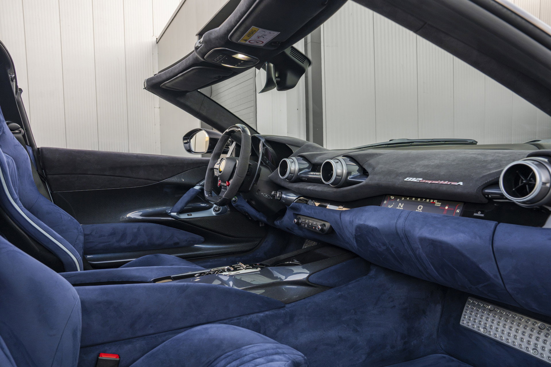 Ferrari 812 Competizione Aperta