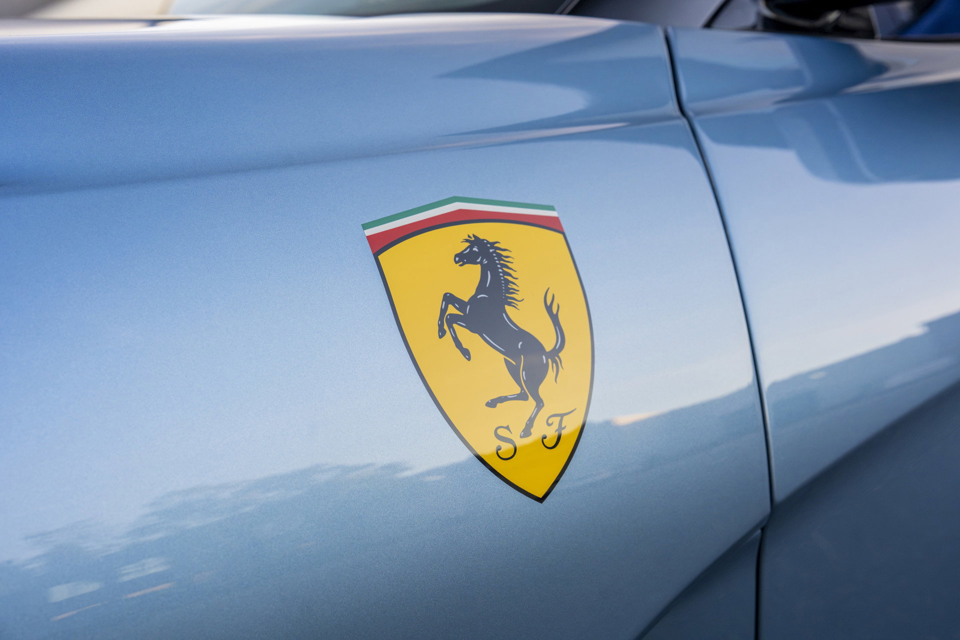 Ferrari 812 Competizione Aperta