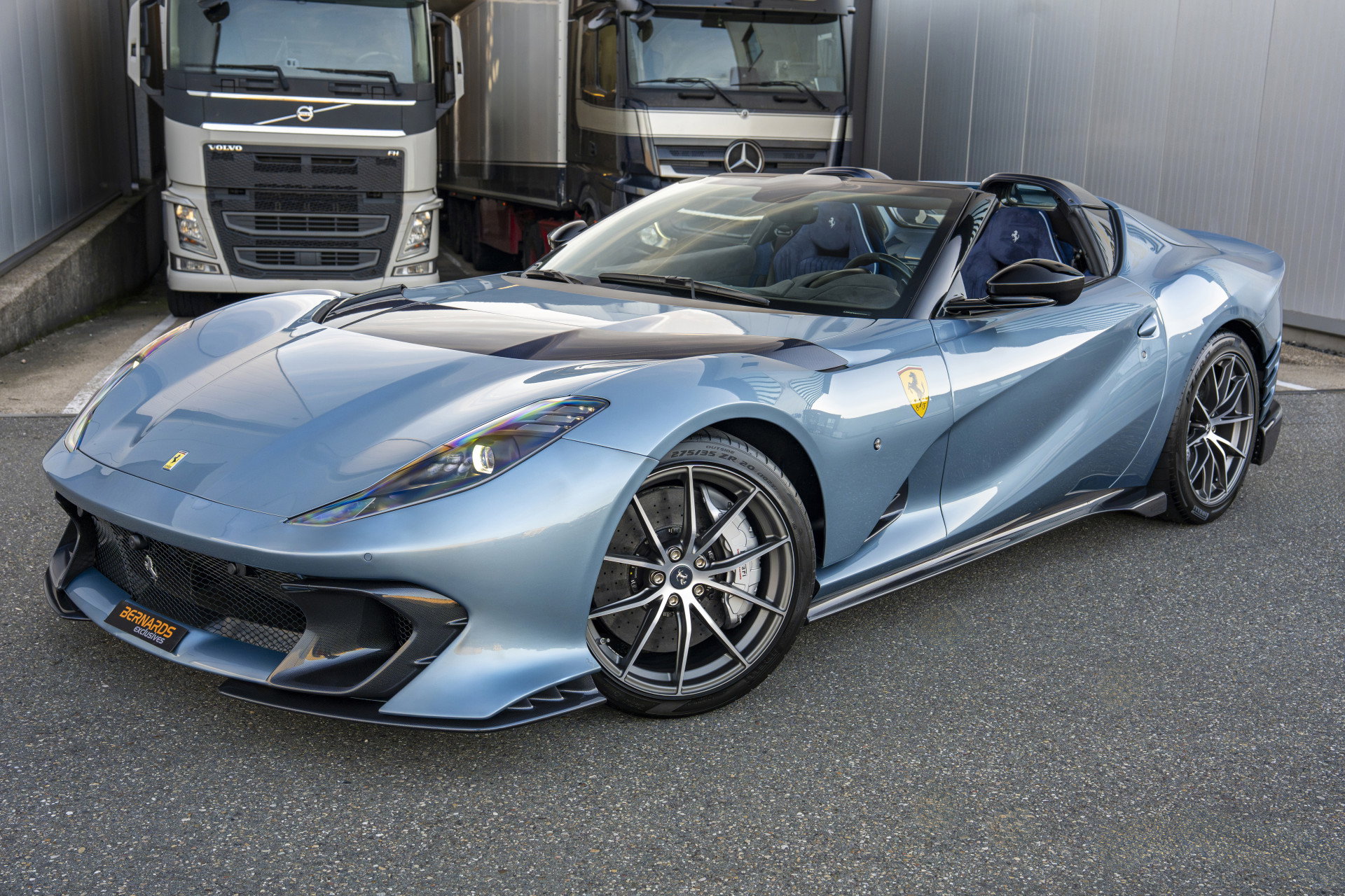Ferrari 812 Competizione Aperta