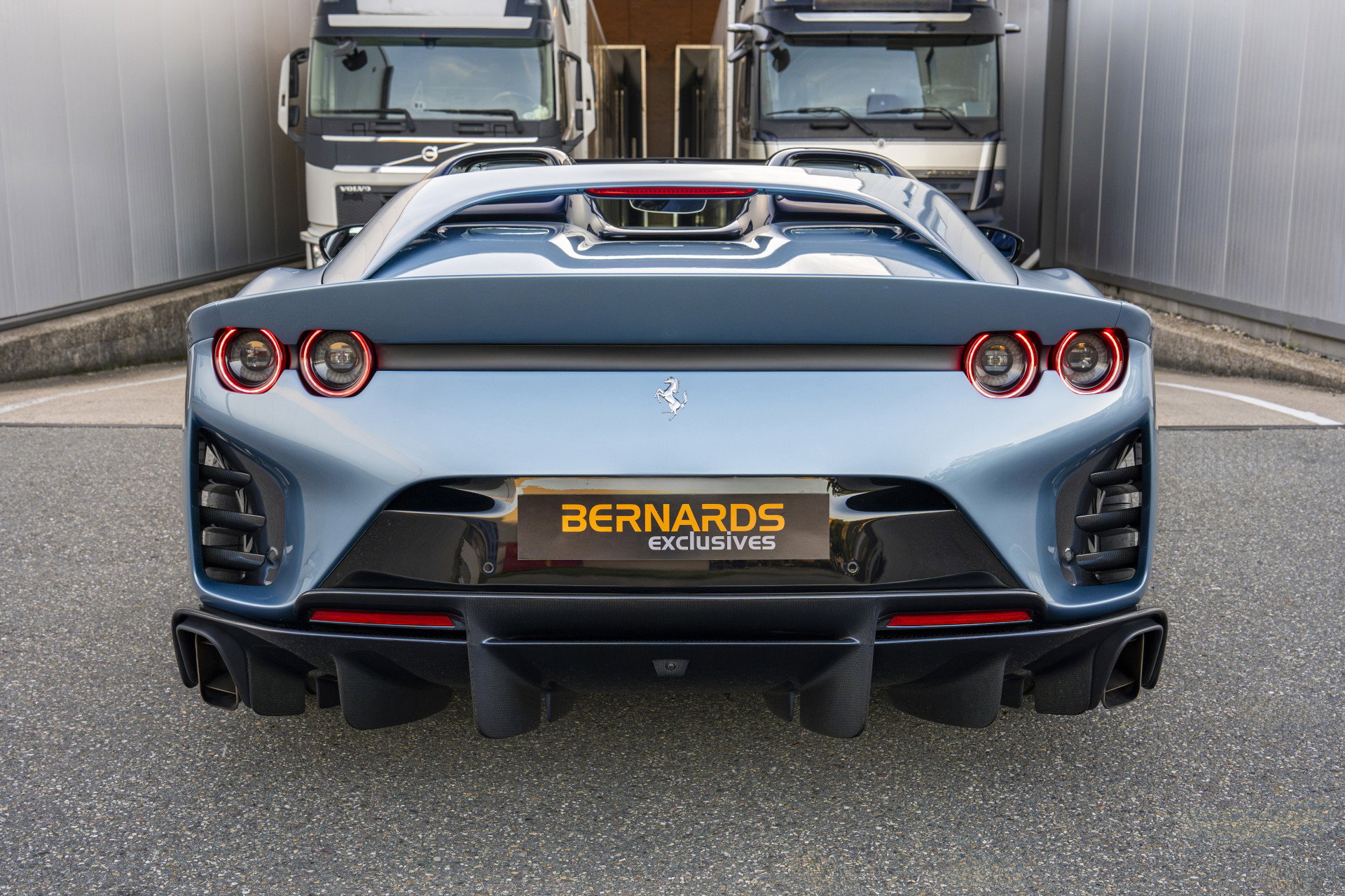 Ferrari 812 Competizione Aperta