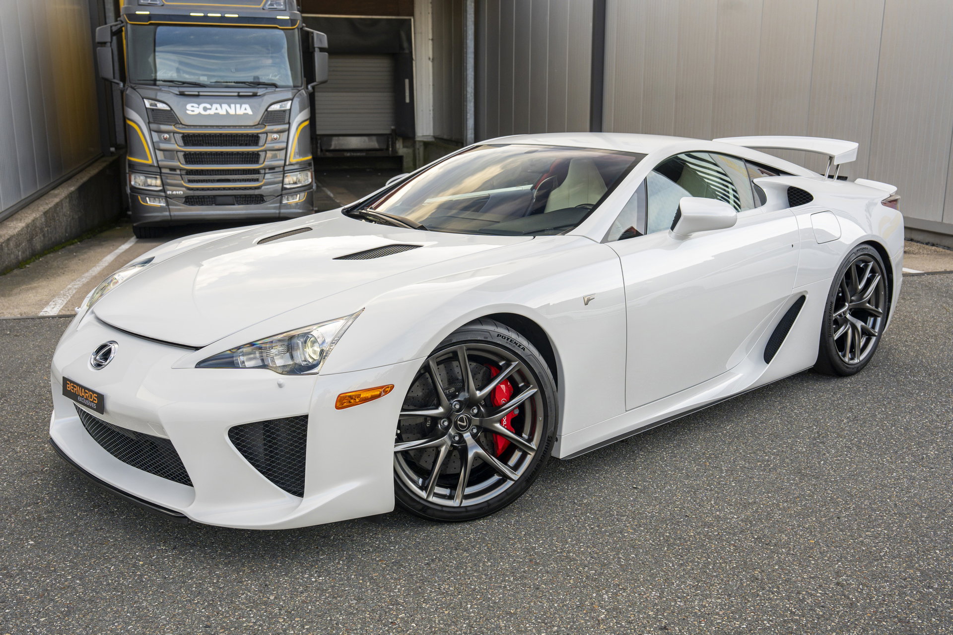Lexus LFA