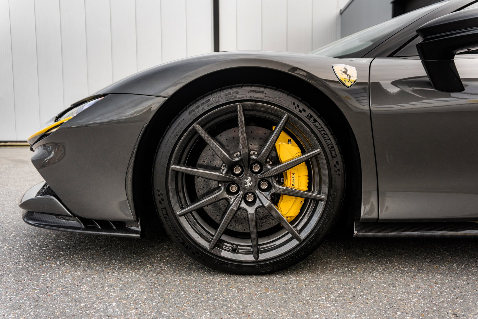 Ferrari SF90 Stradale