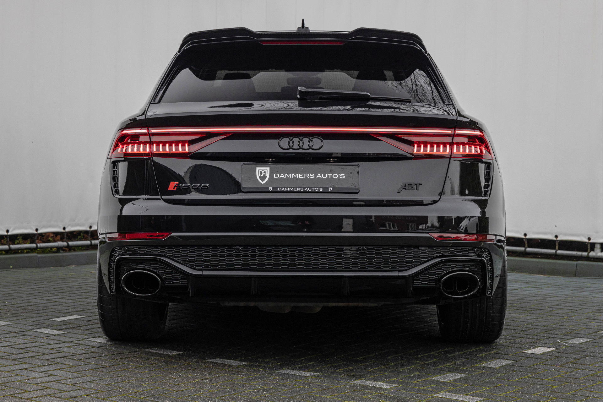 Audi RSQ8