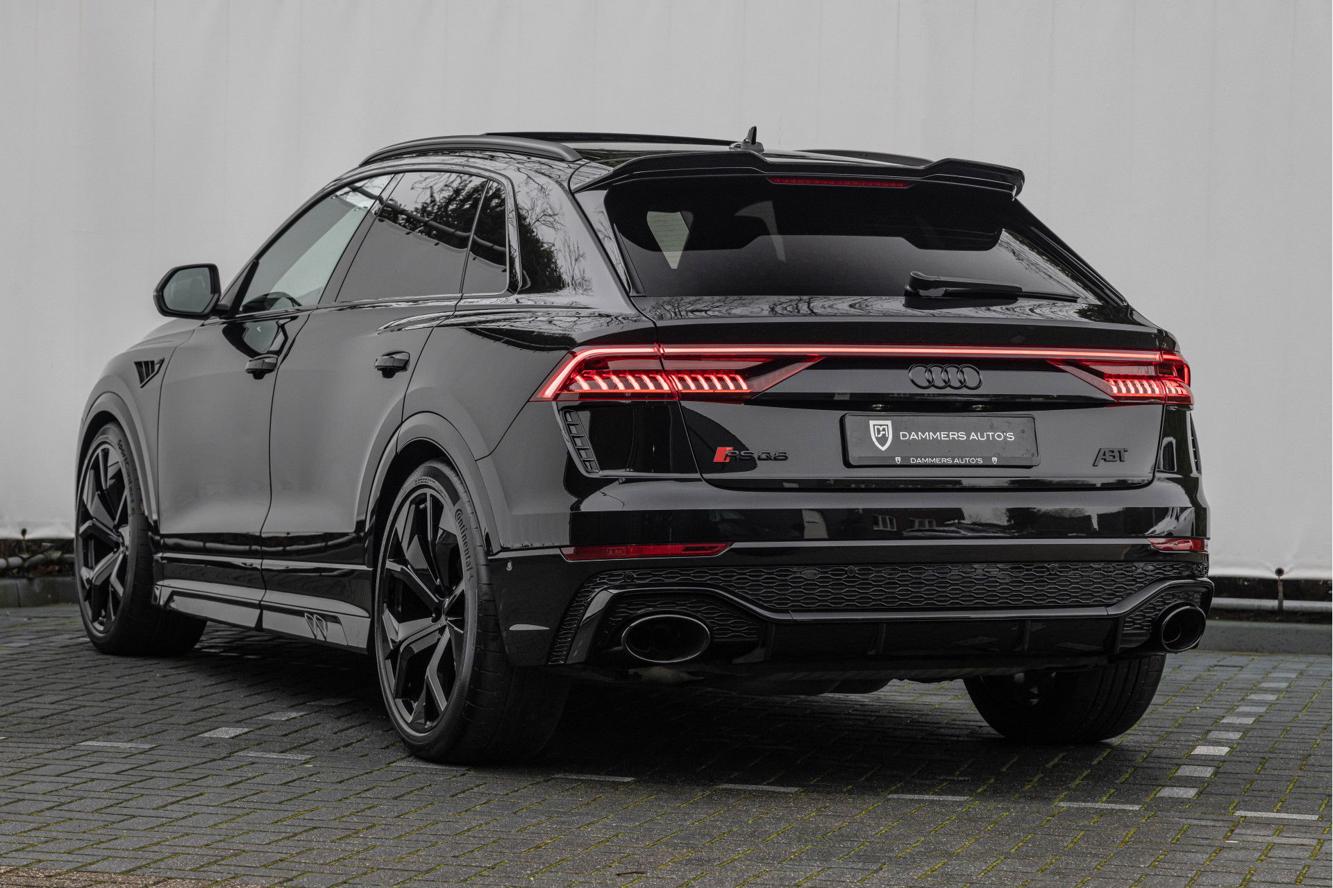 Audi RSQ8