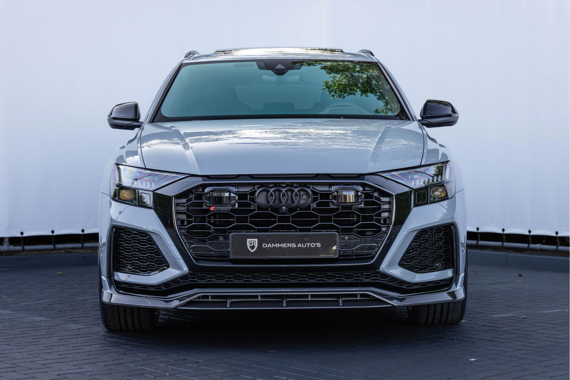 Audi RSQ8