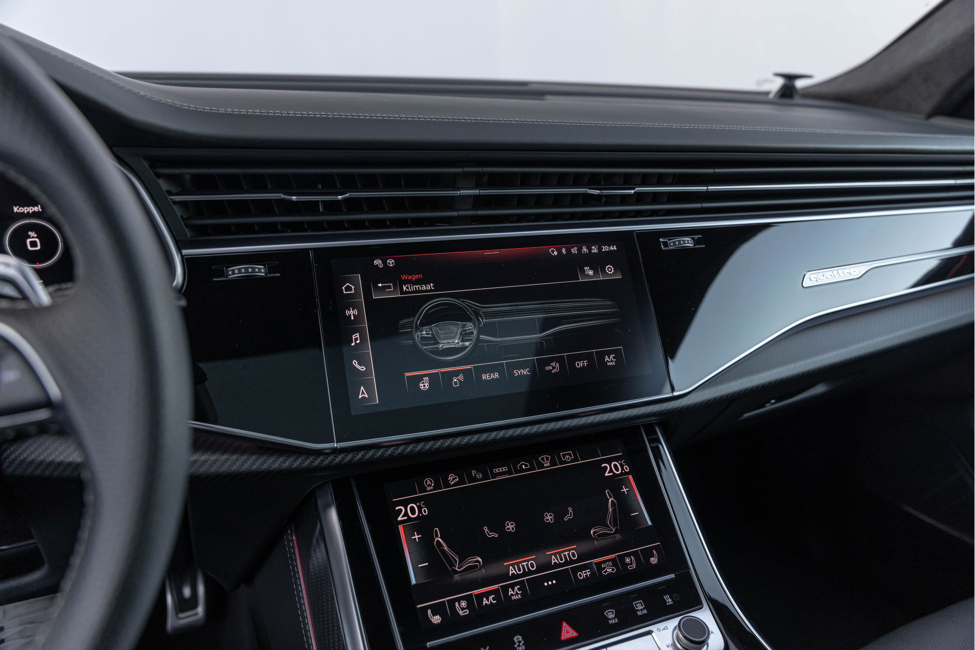 Audi RSQ8