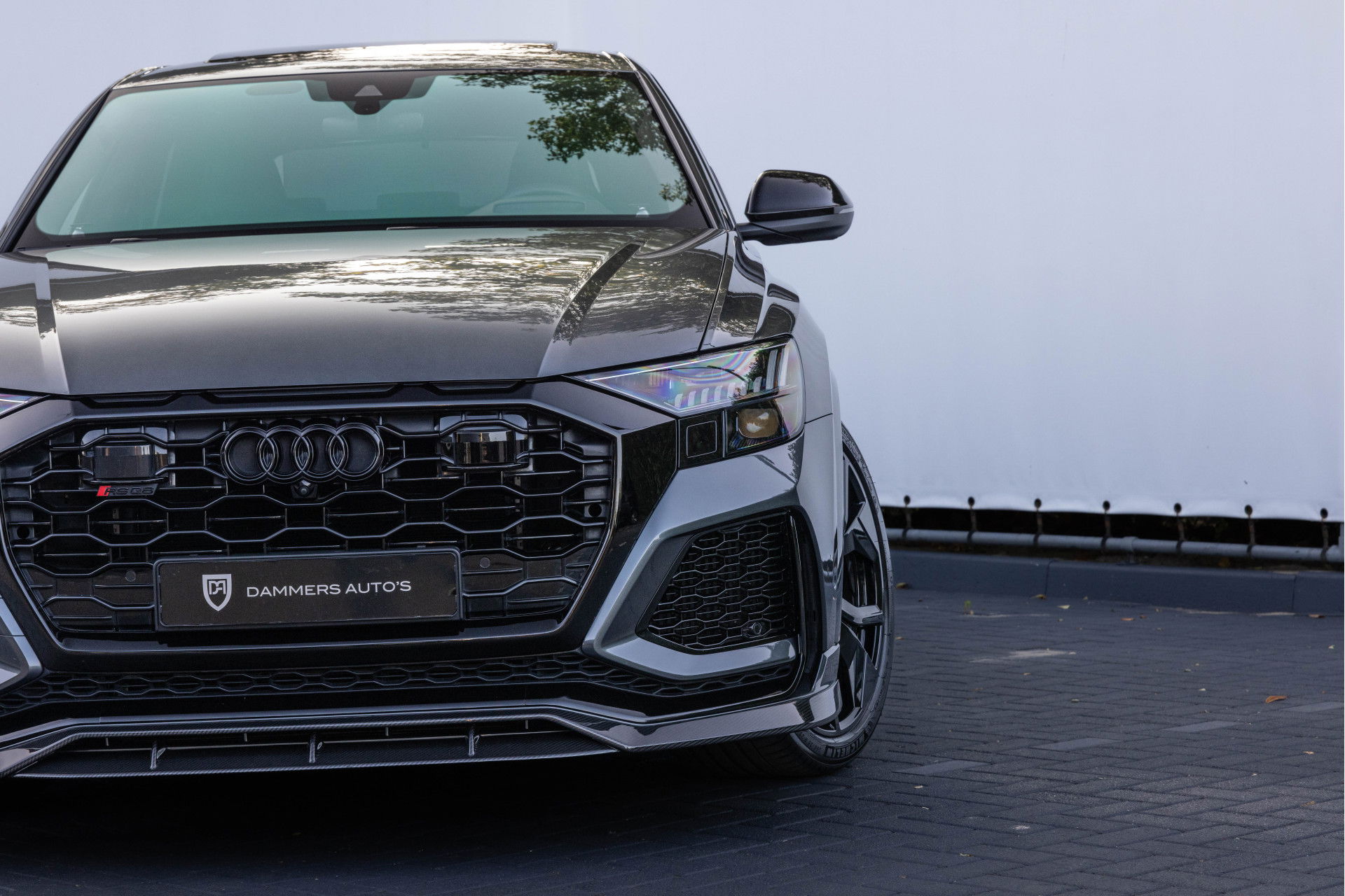 Audi RSQ8