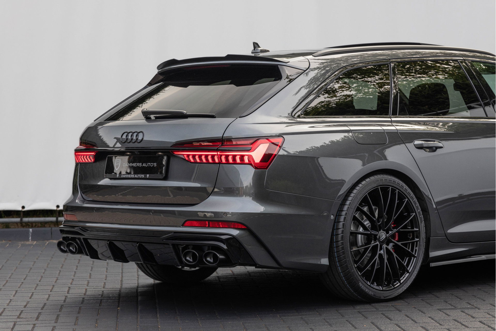 Audi S6