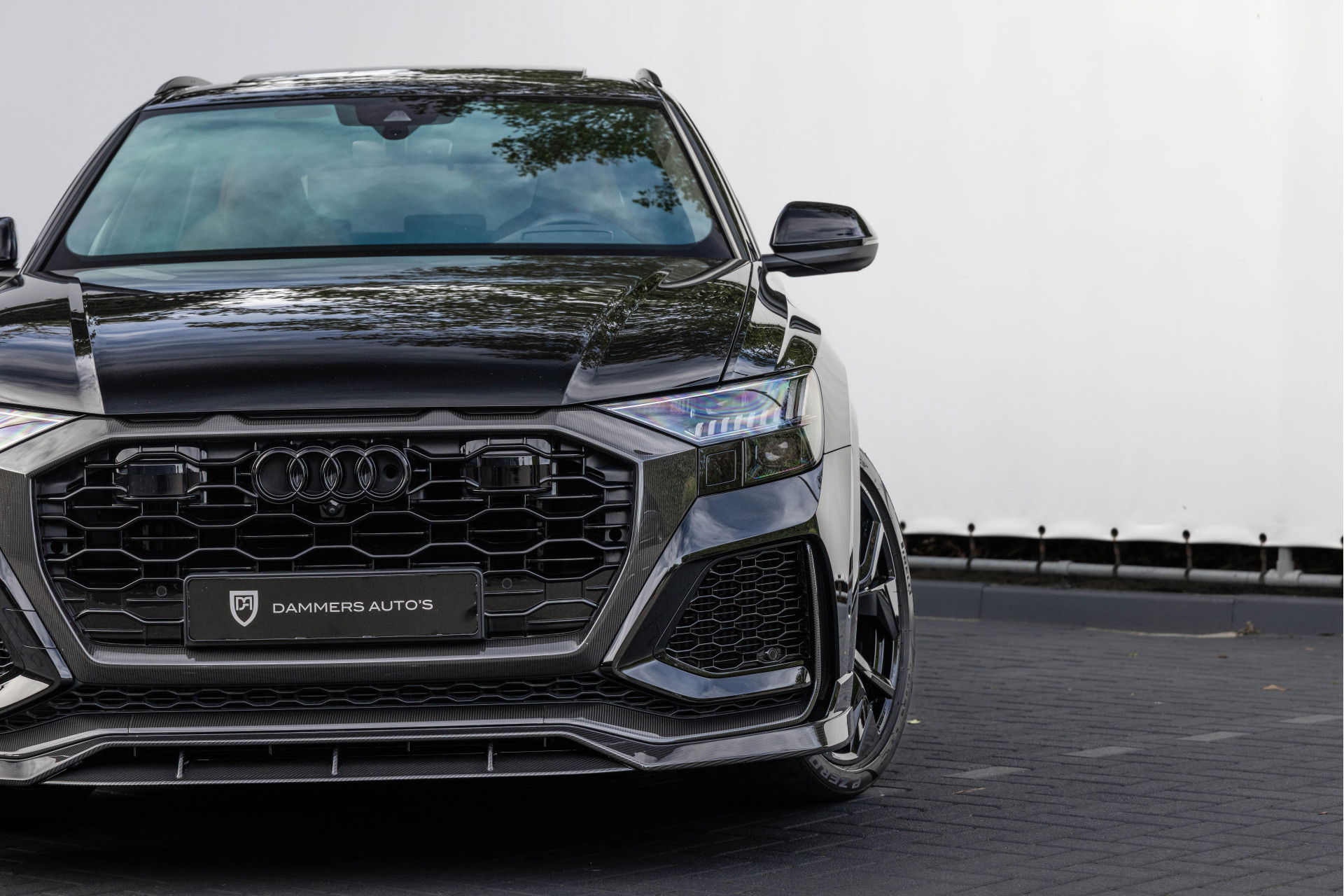 Audi RSQ8