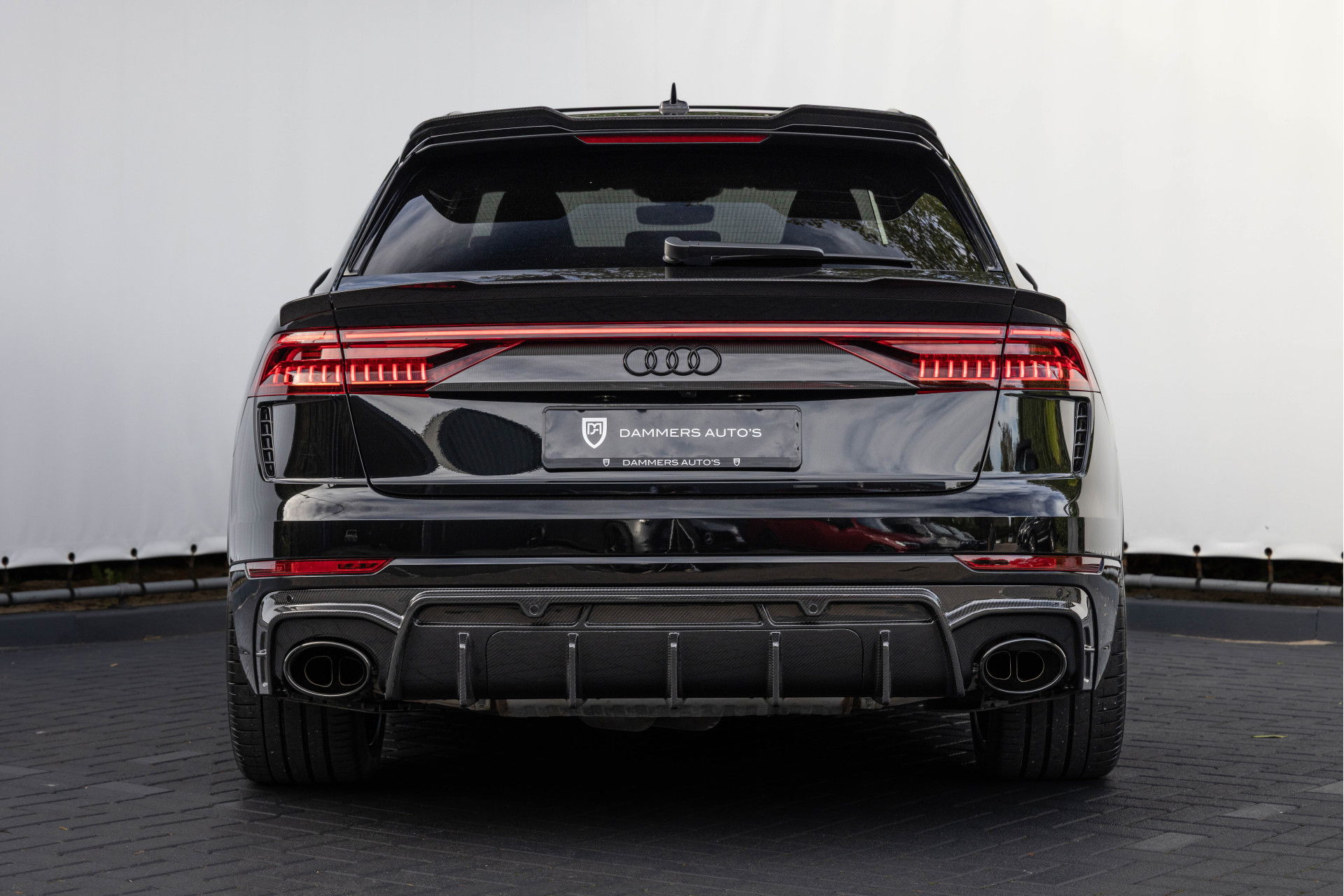 Audi RSQ8