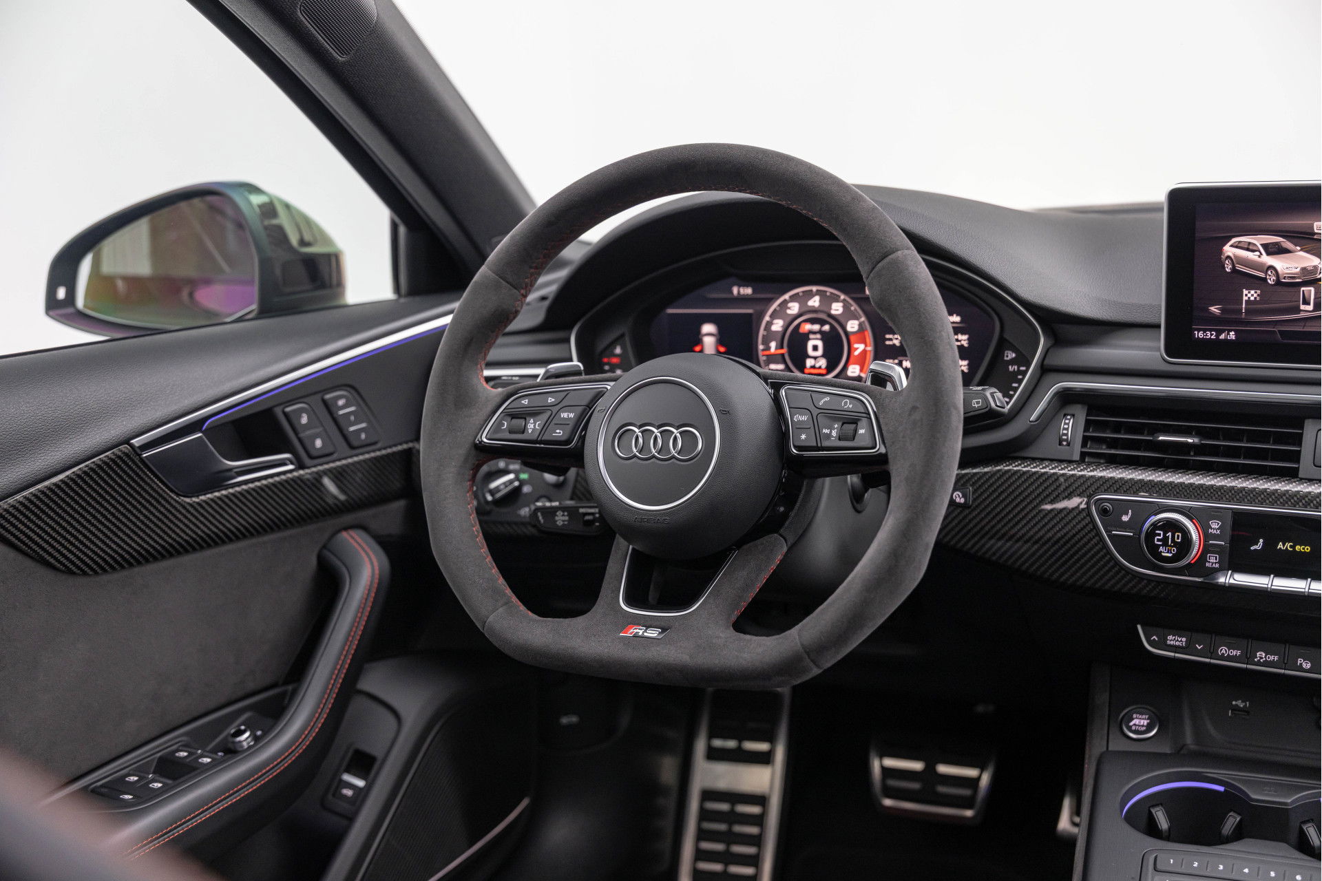 Audi RS4