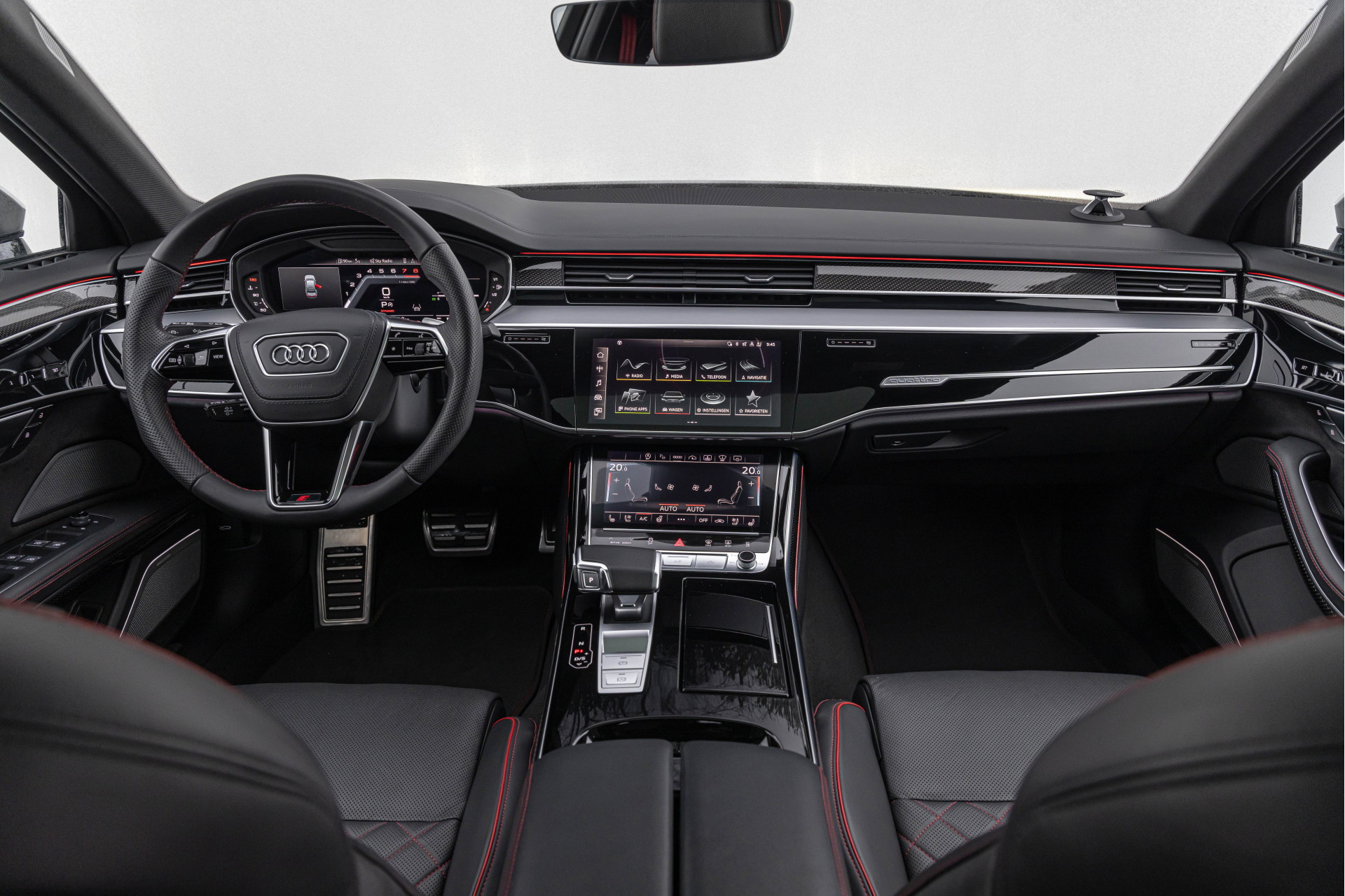 Audi S8