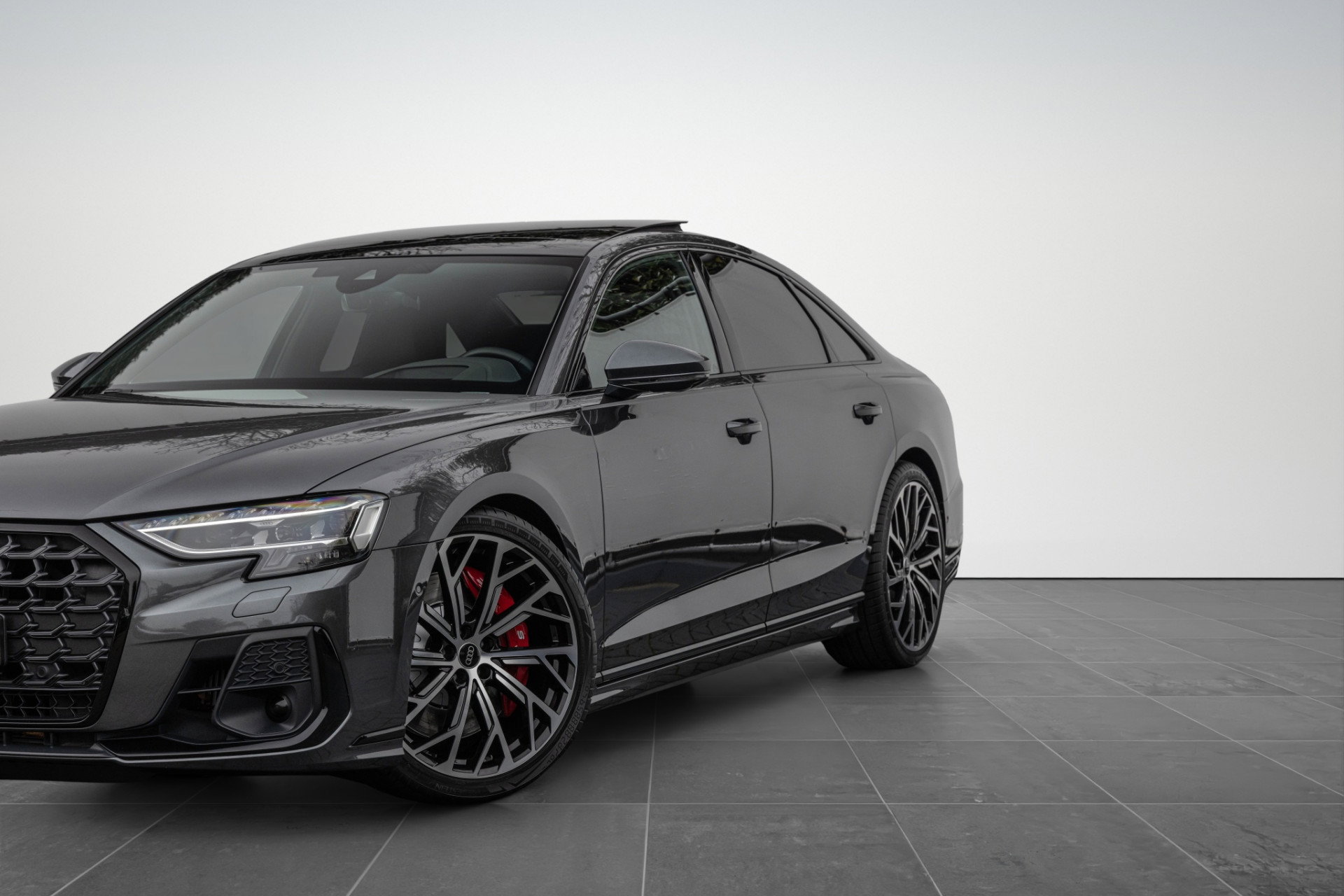 Audi S8