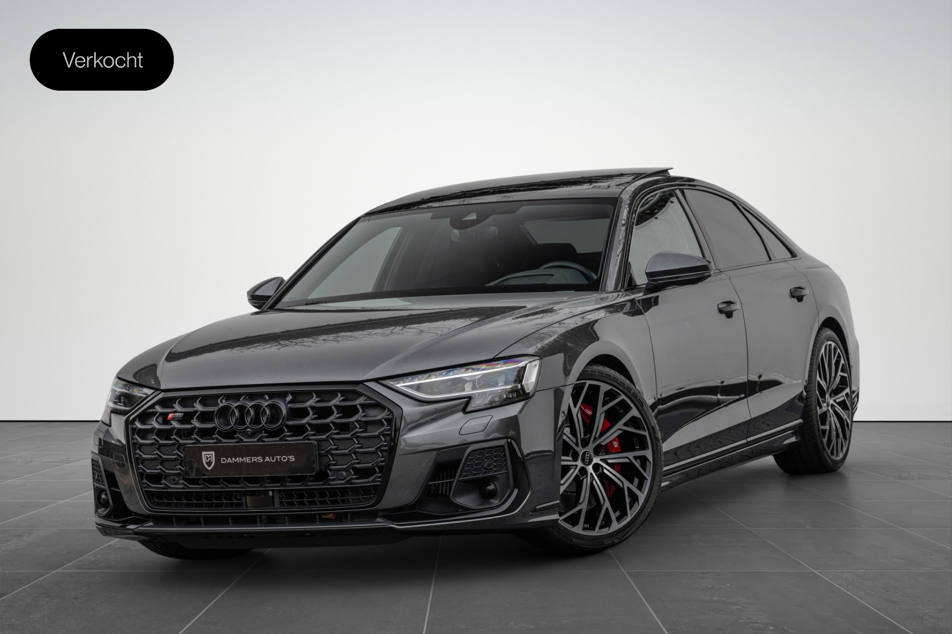 Audi S8