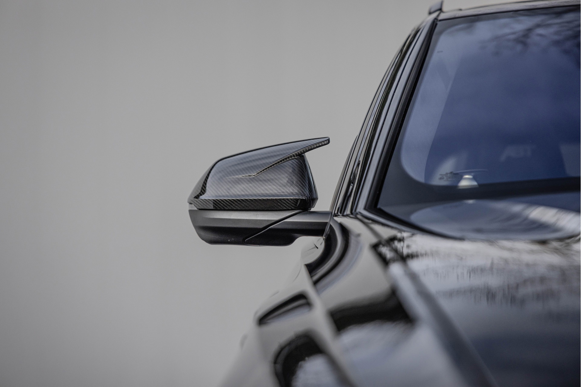 Audi RSQ8-R