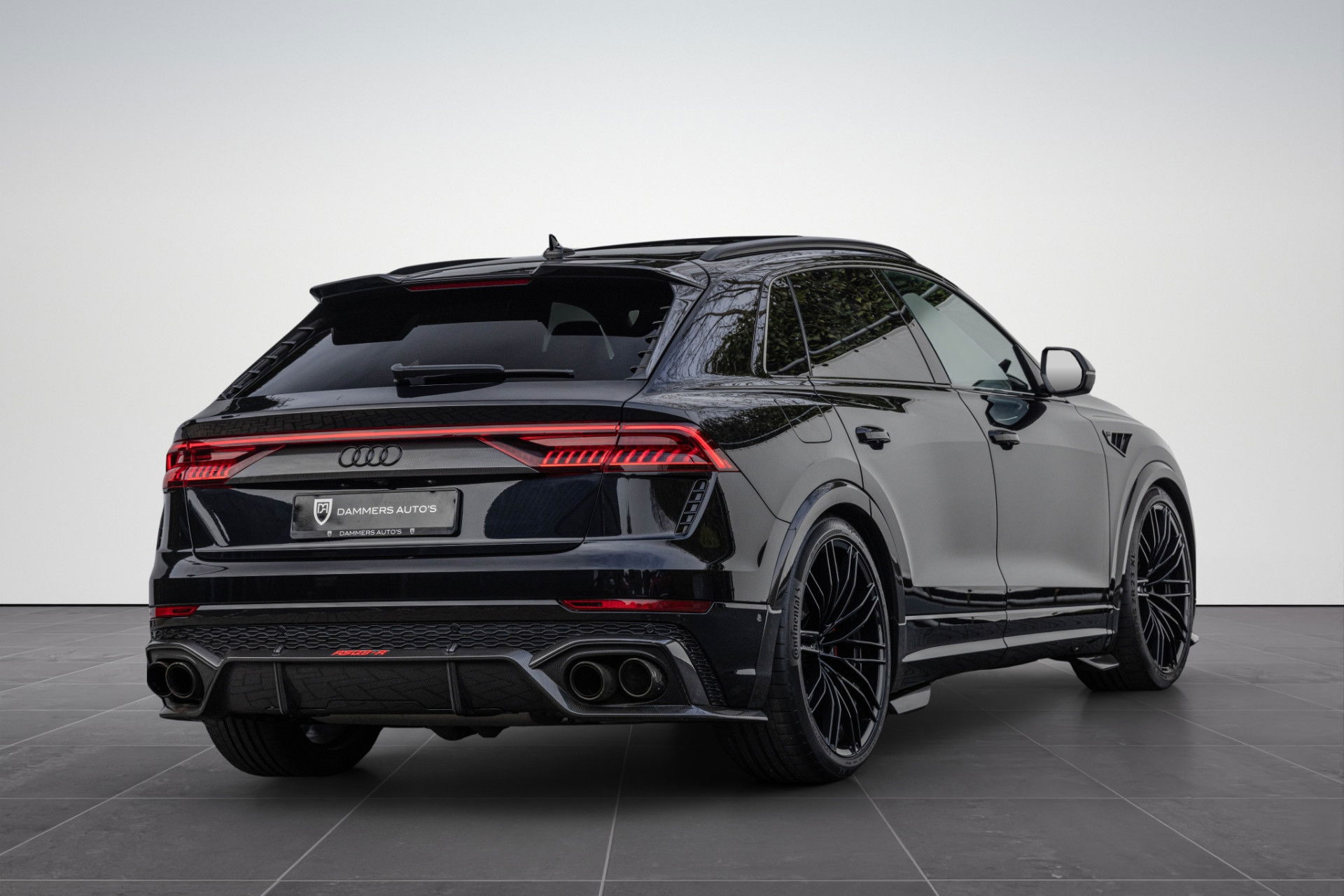 Audi RSQ8-R