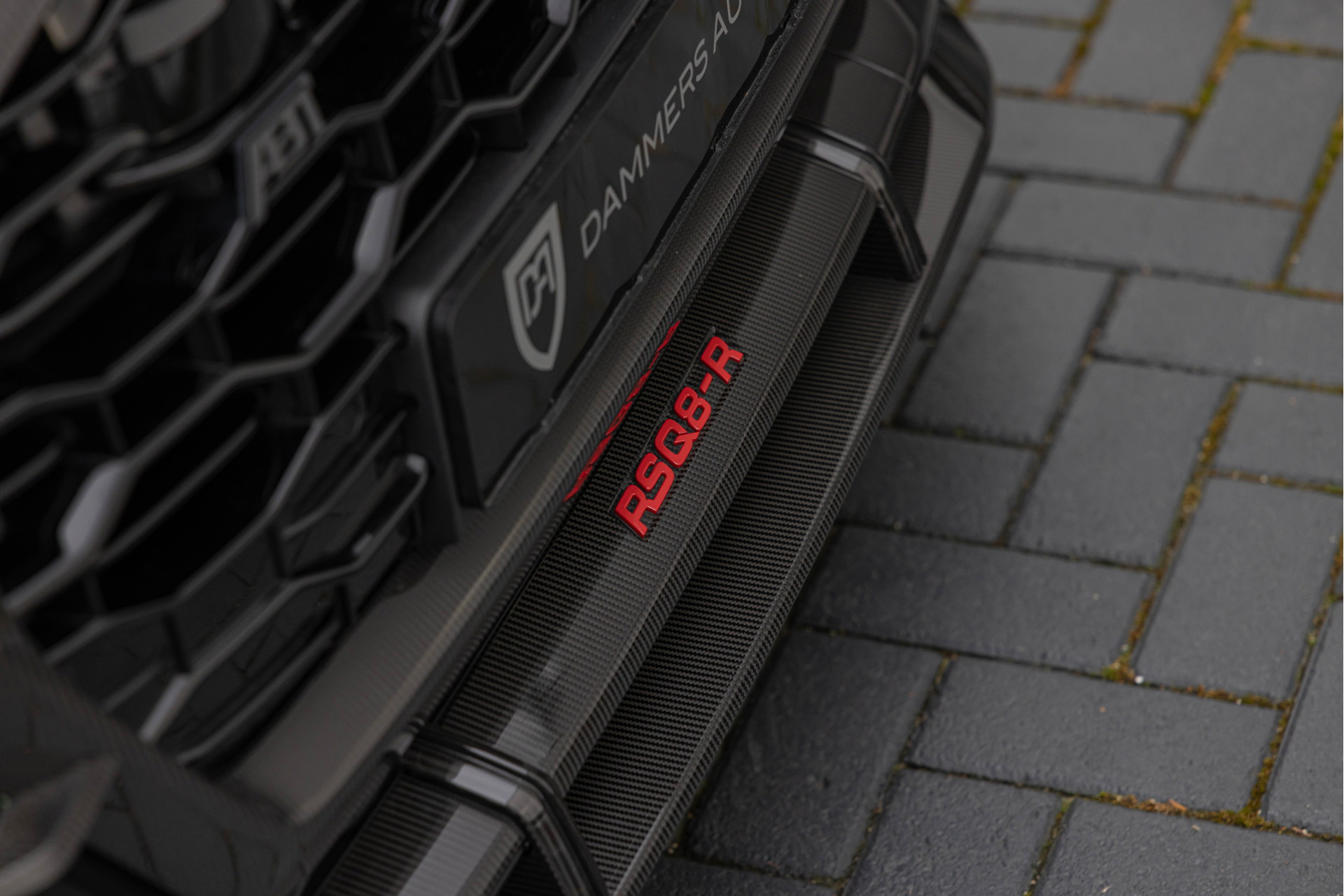 Audi RSQ8-R
