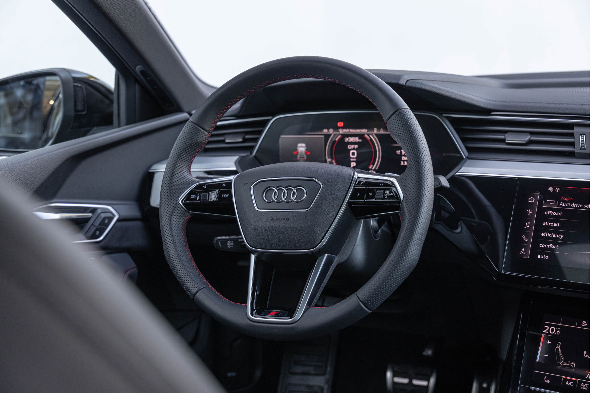 Audi SQ8 e-tron Sportback