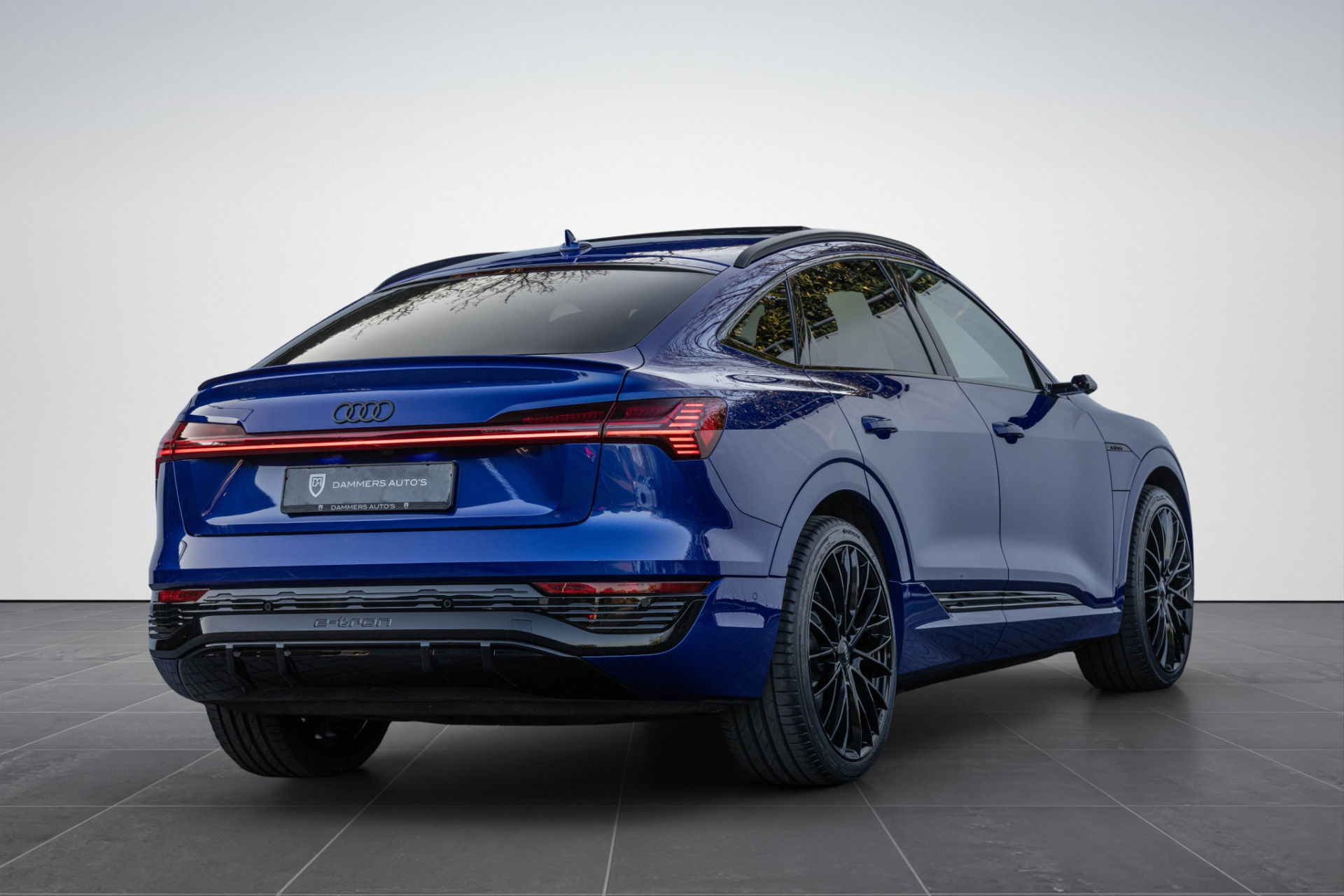 Audi Q8 Sportback e-tron