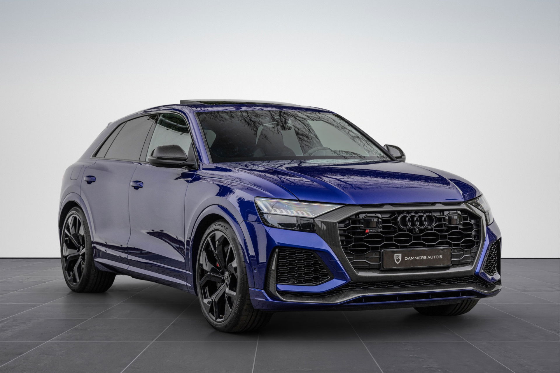 Audi RSQ8