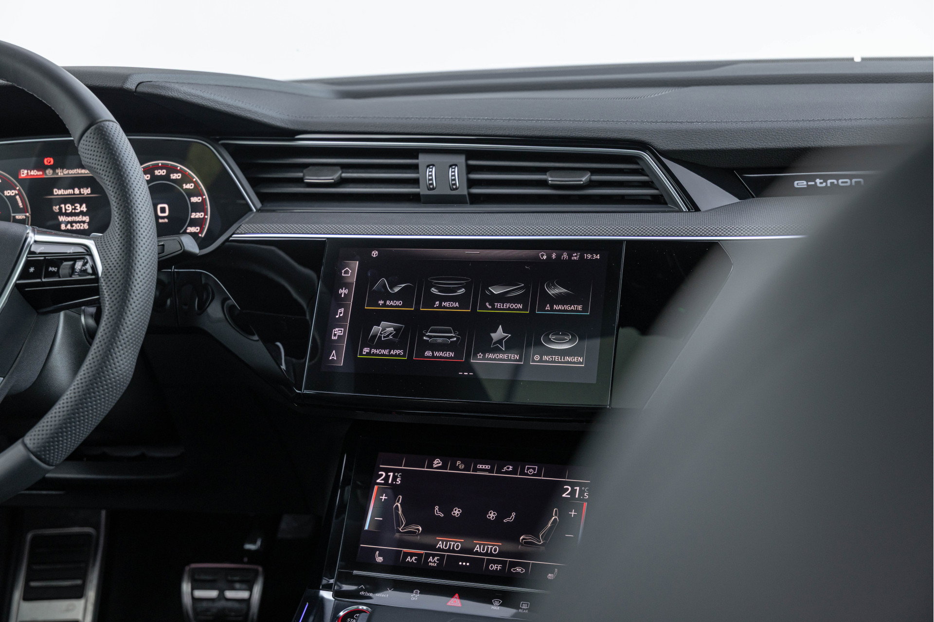 Audi SQ8 e-tron Sportback