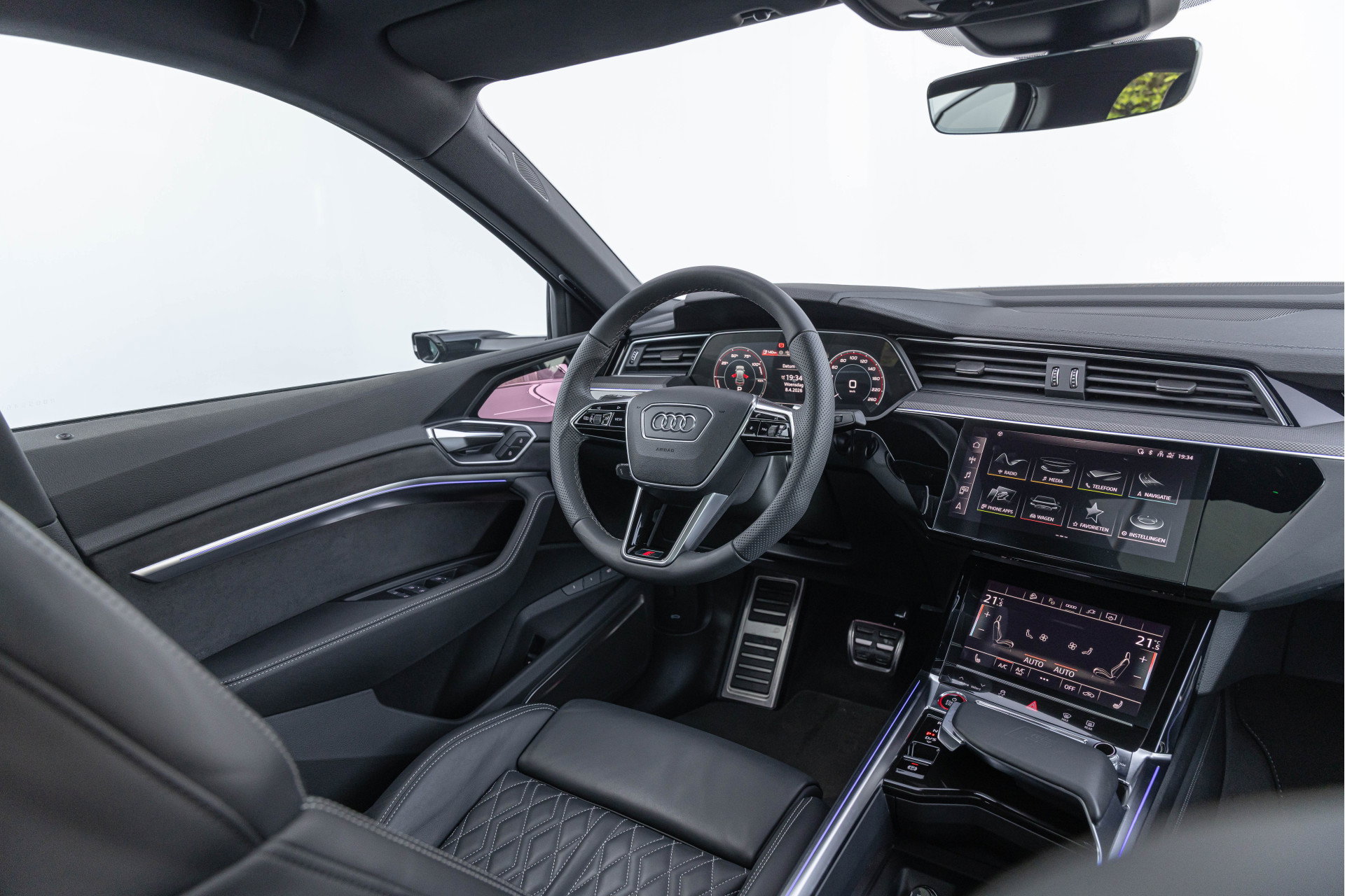 Audi SQ8 e-tron Sportback