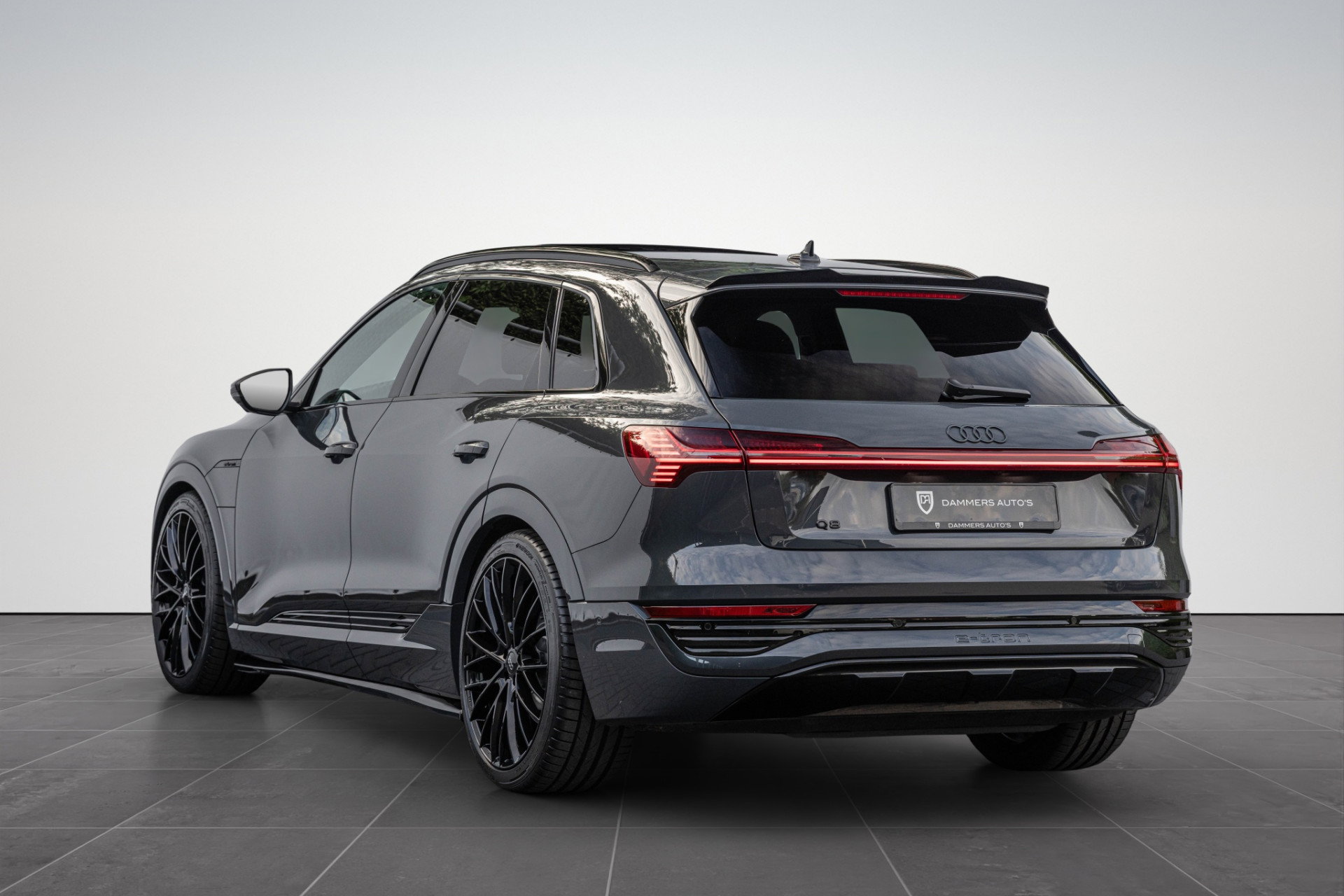 Audi Q8 e-tron