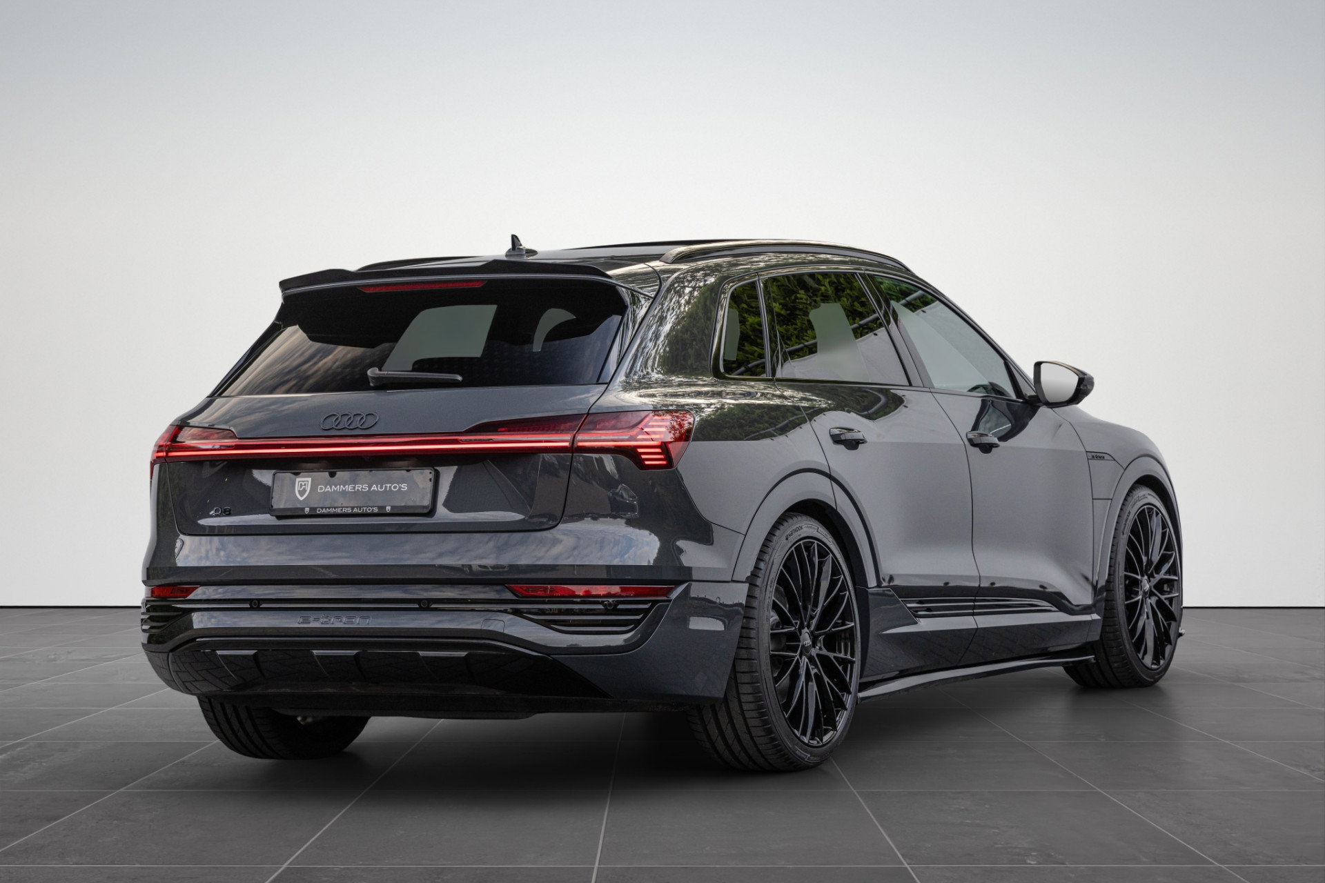 Audi Q8 e-tron