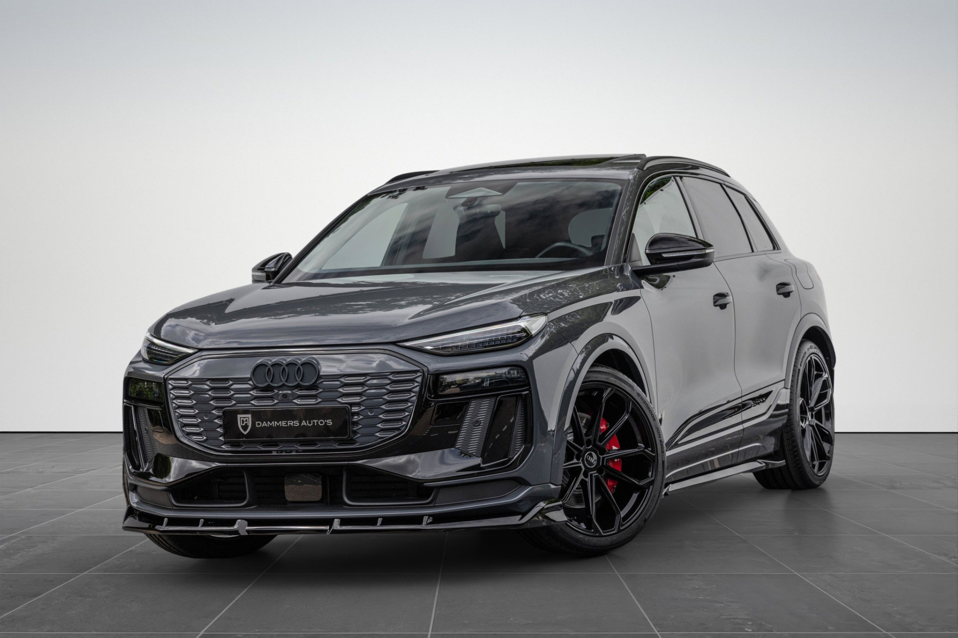 Audi SQ6 e-tron