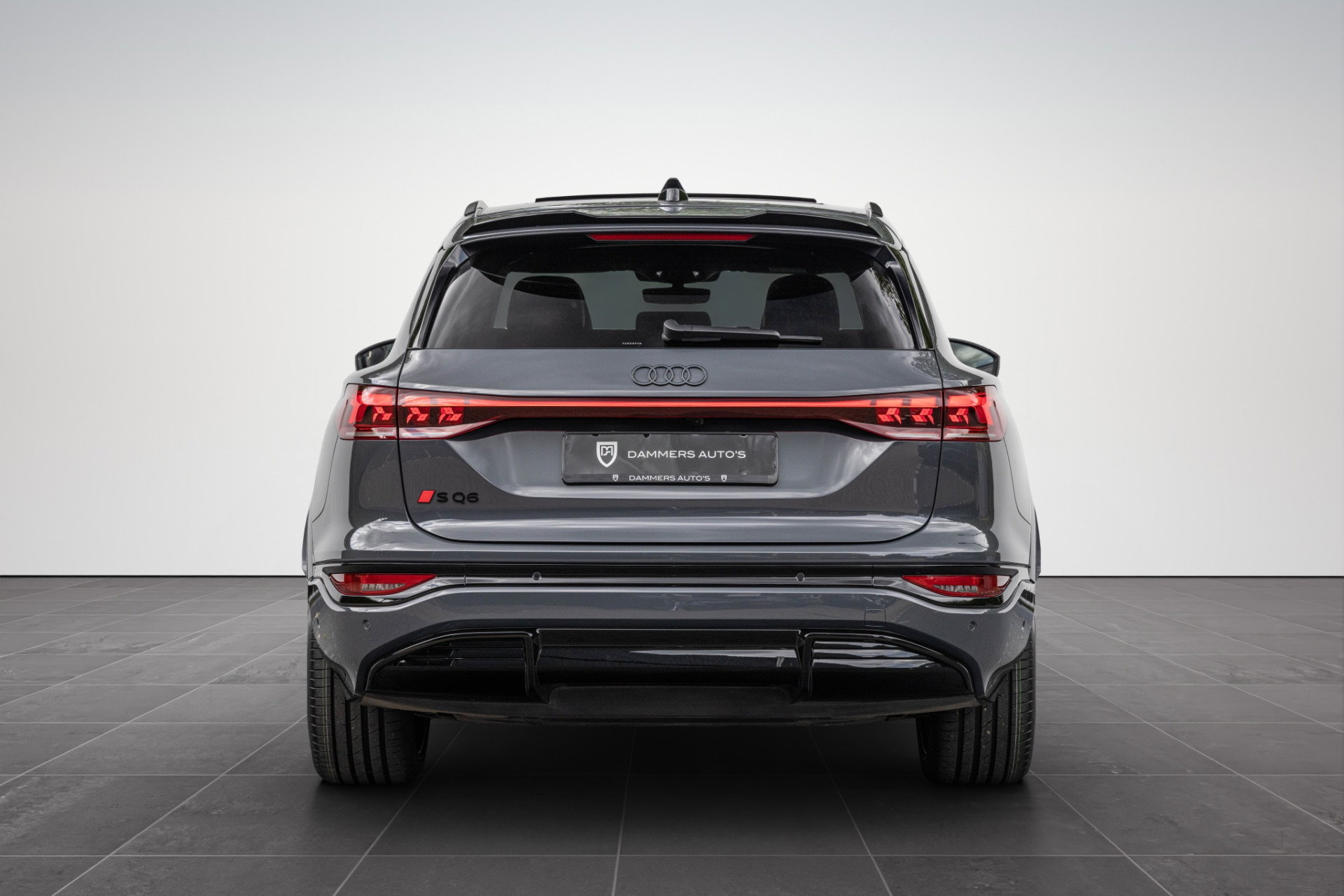 Audi SQ6 e-tron