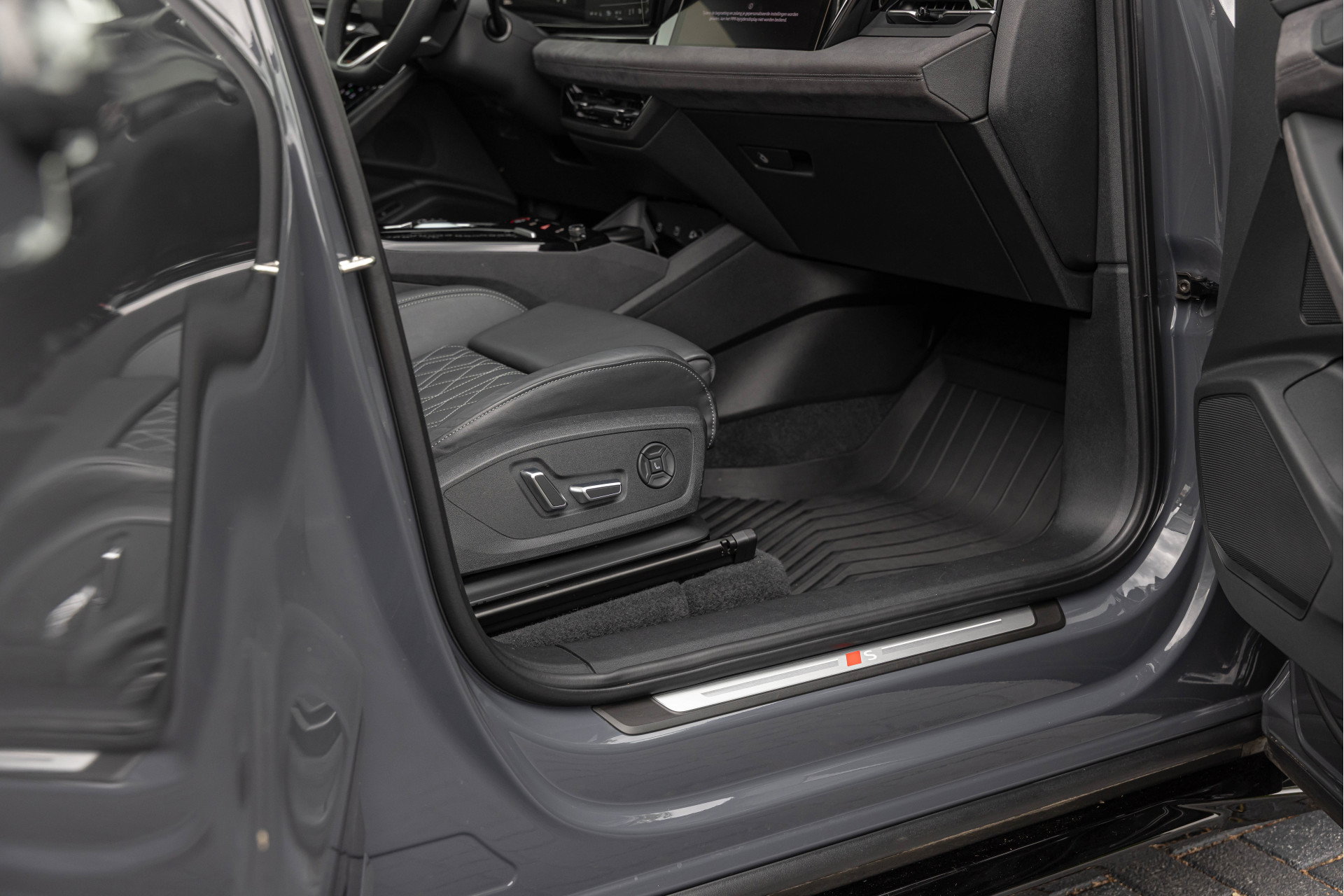 Audi SQ6 e-tron