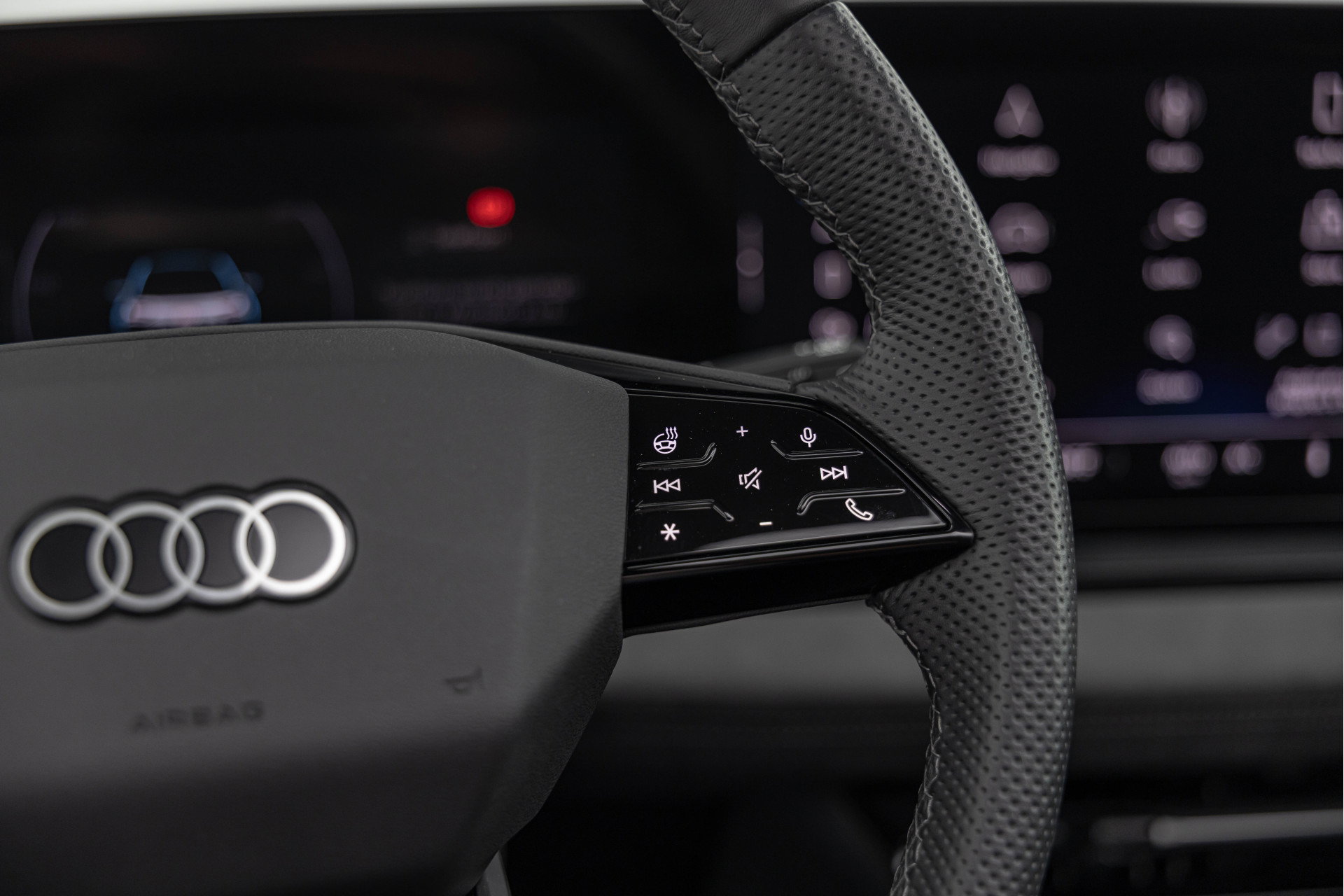 Audi SQ6 e-tron