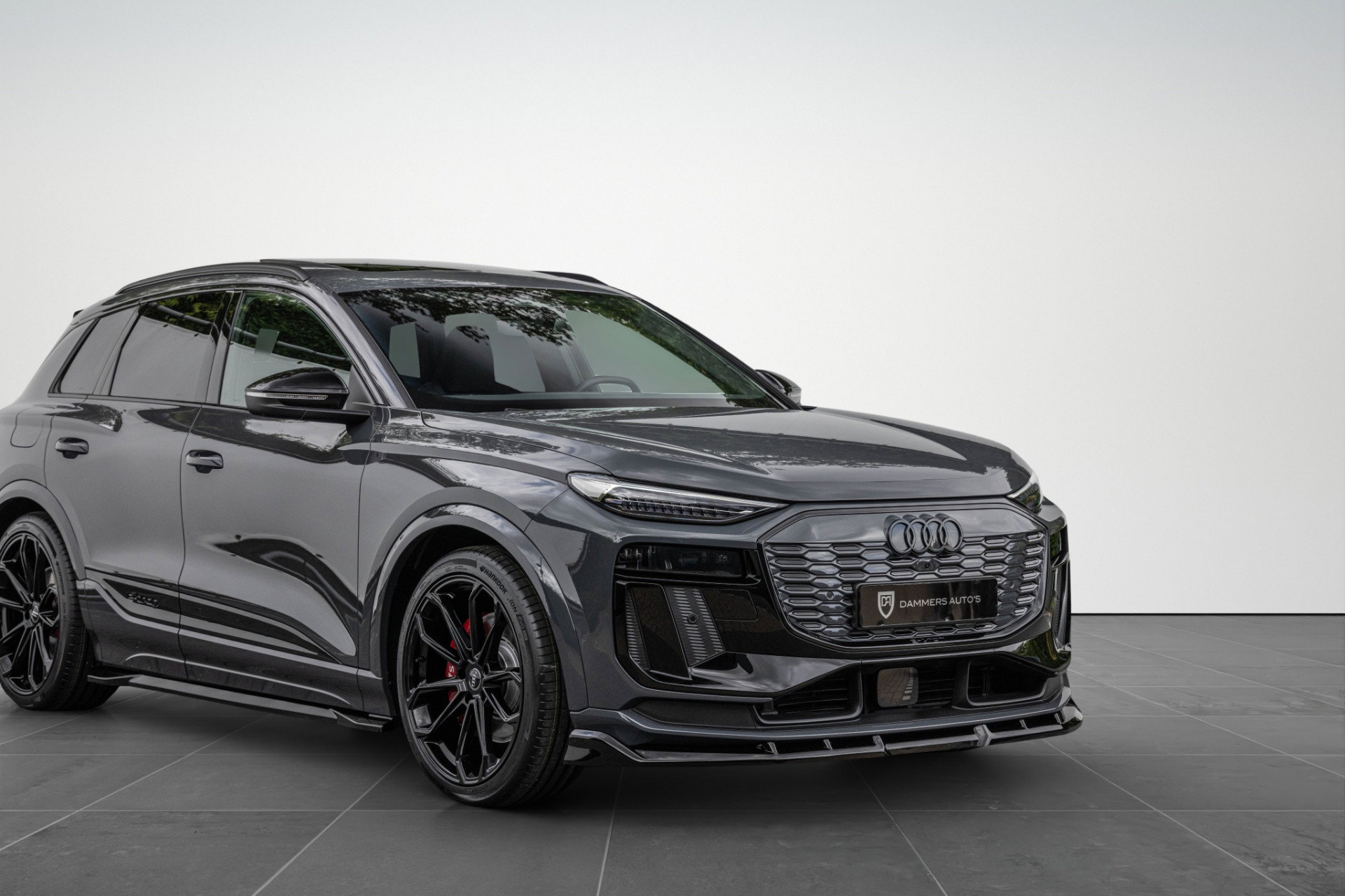 Audi SQ6 e-tron