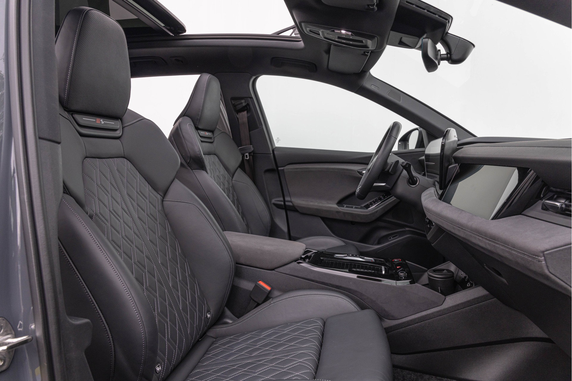 Audi SQ6 e-tron