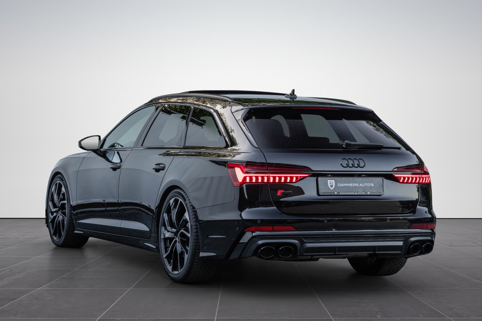 Audi S6