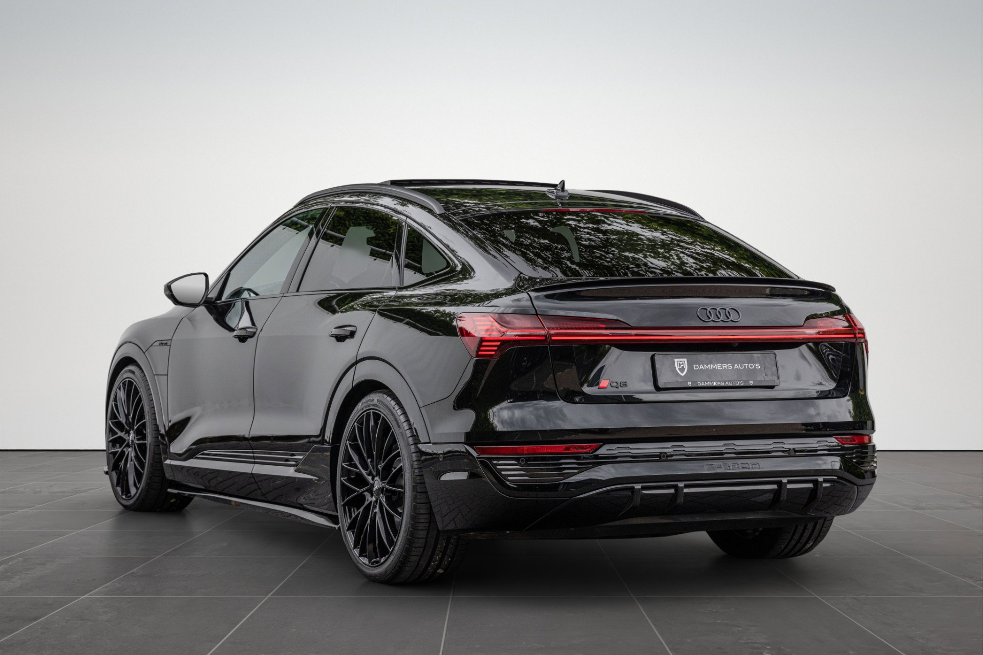 Audi Q8 Sportback e-tron