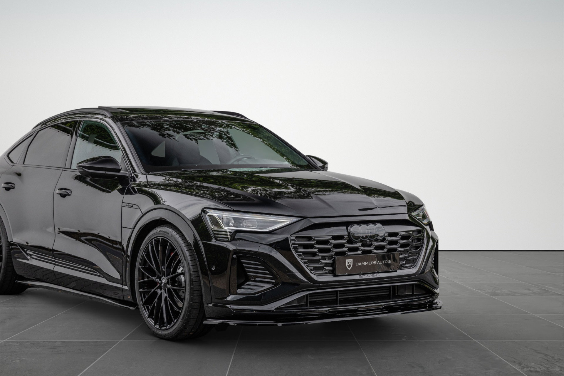 Audi Q8 Sportback e-tron