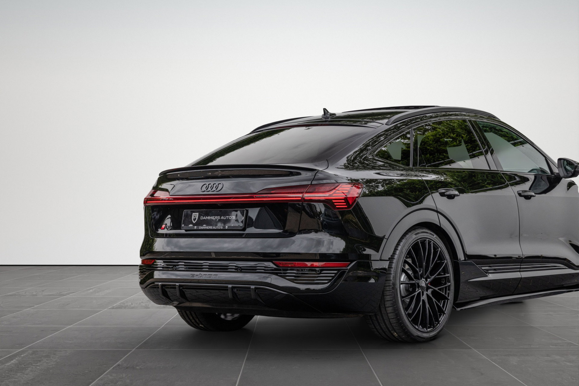 Audi Q8 Sportback e-tron